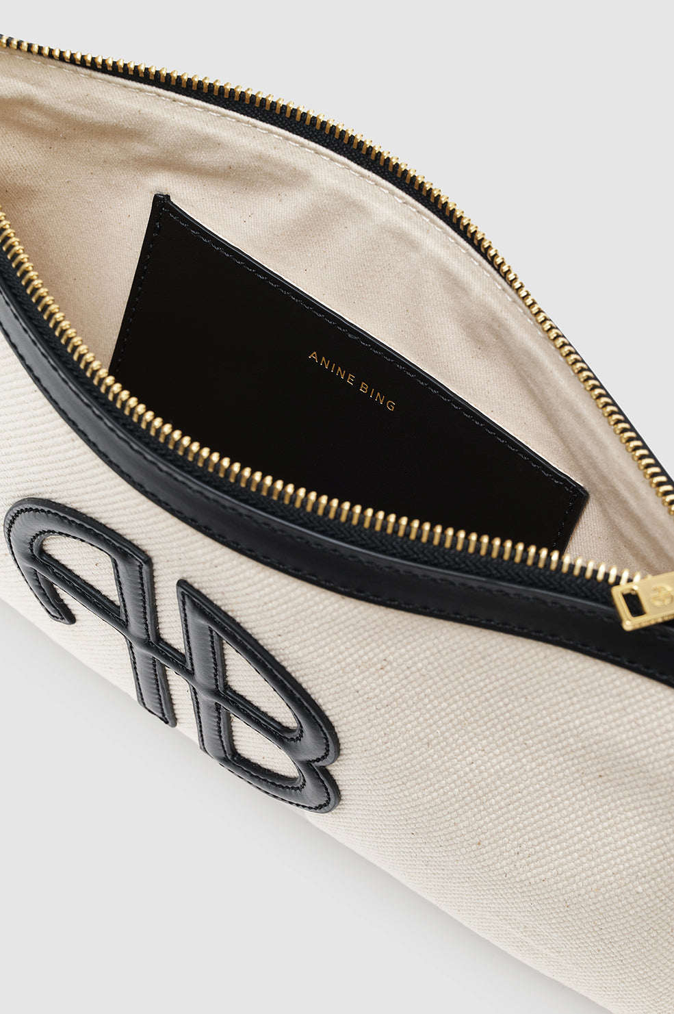 LILI POUCH NATURAL CANVAS WITH BLACK