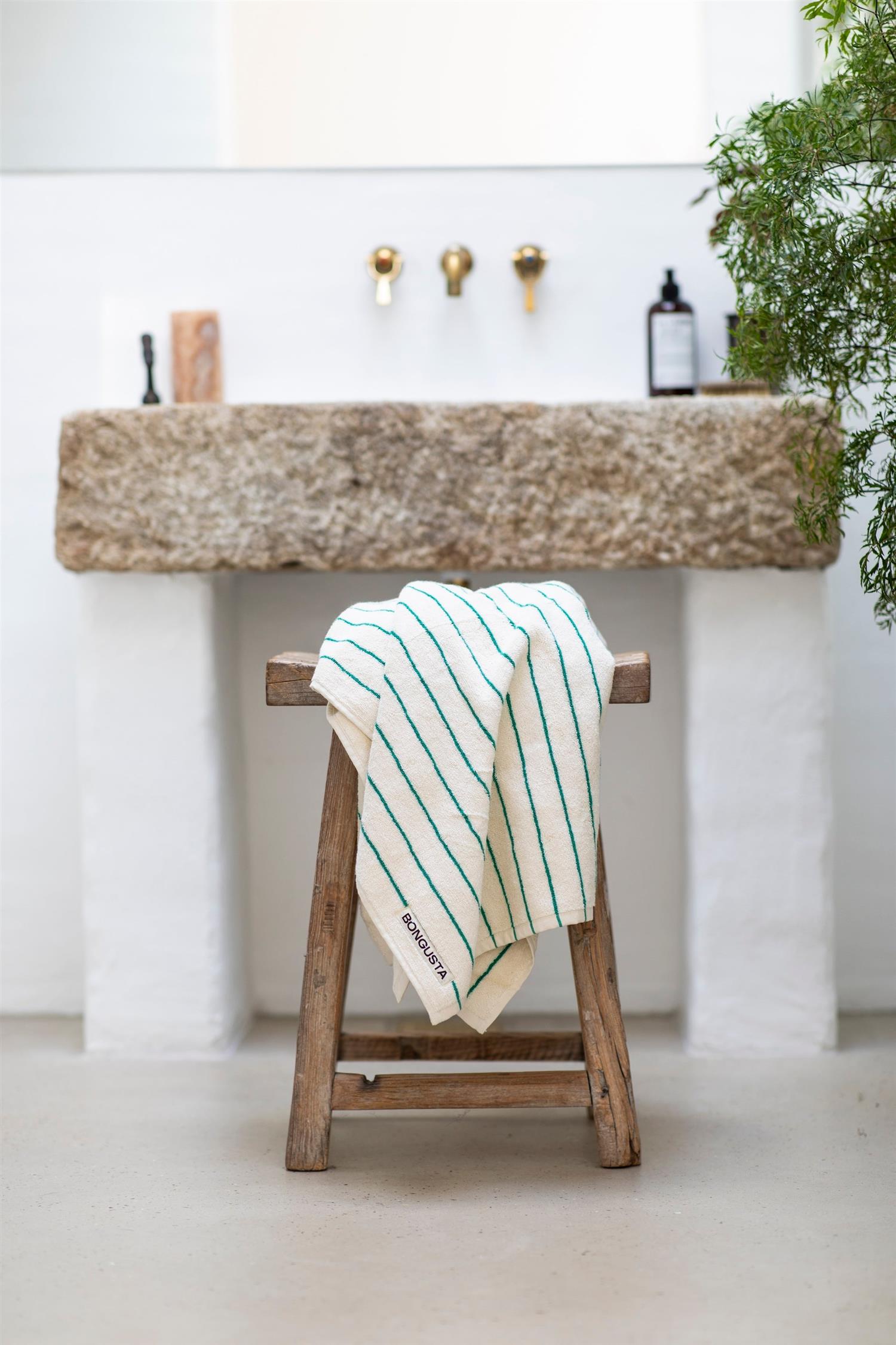 NARAM BATH TOWEL 70x140cm pure white/grass