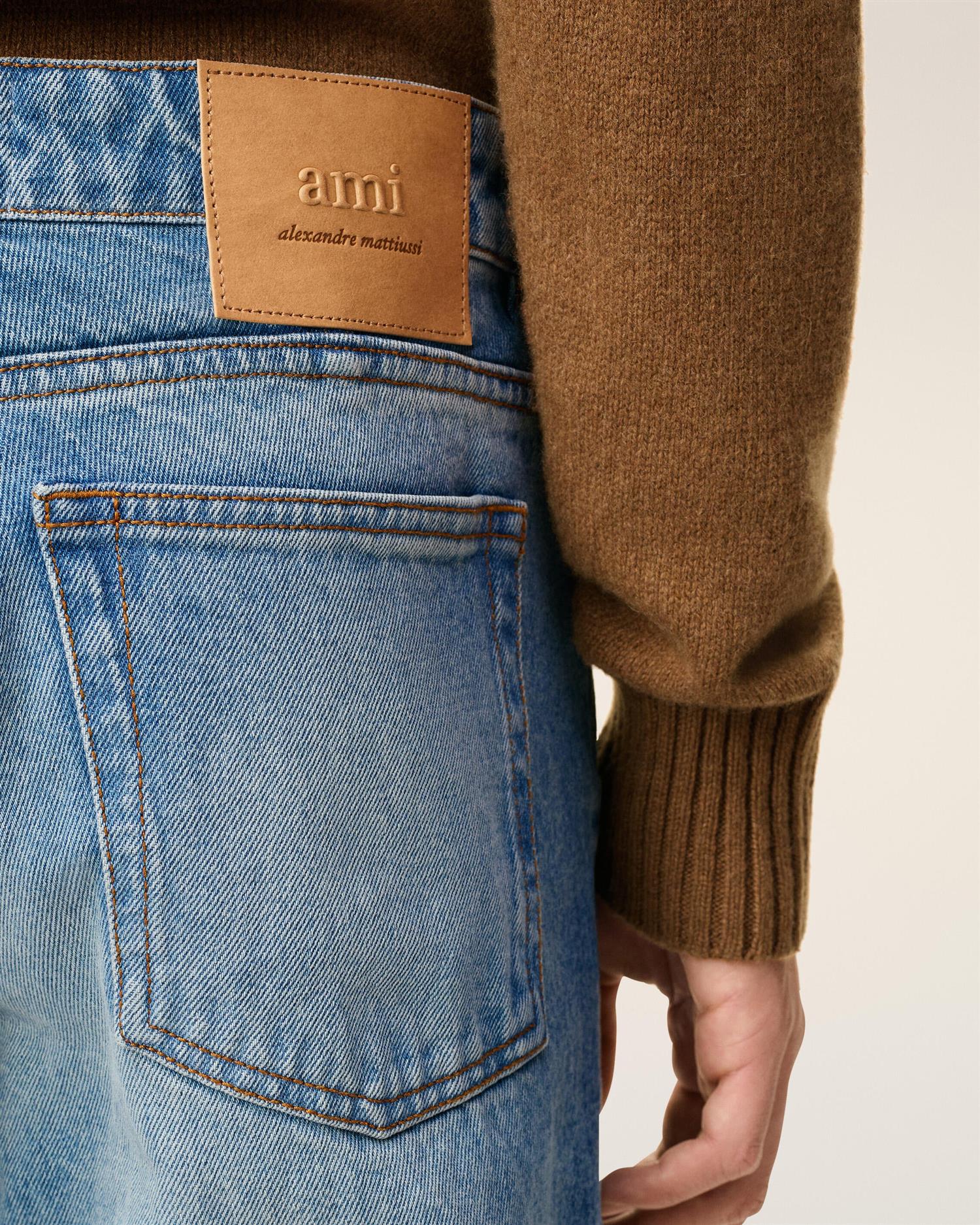 CLASSIC FIT JEANS USED BLUE