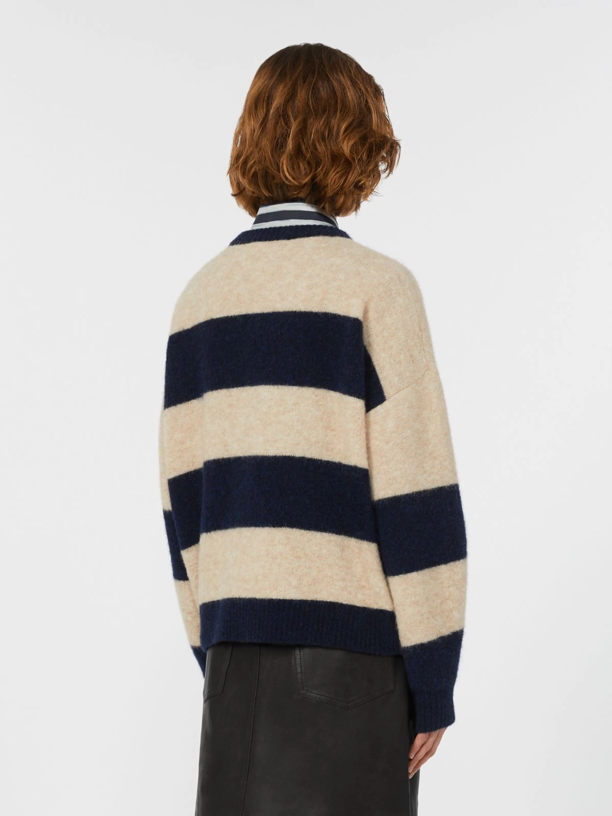 TUONO Alpaca blend sweater Navy/Beige