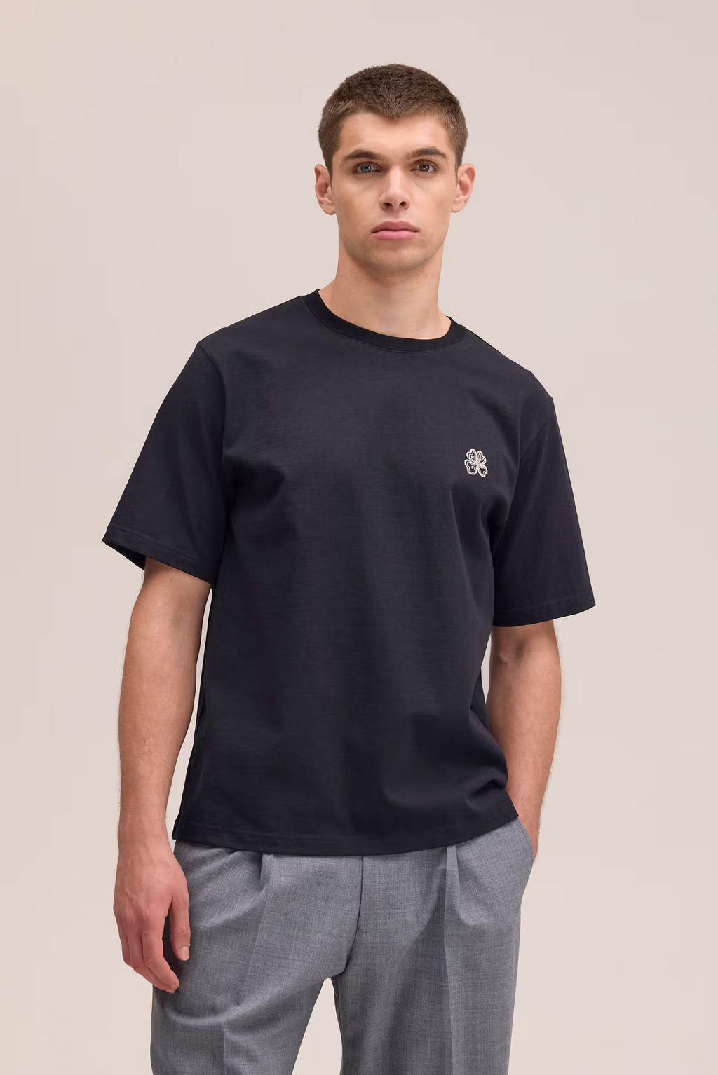 Jett Embroidery T-shirt 30026 Black