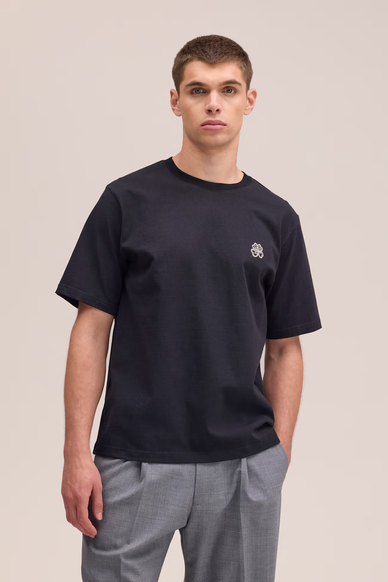 Jett Embroidery T-shirt 30026 Black