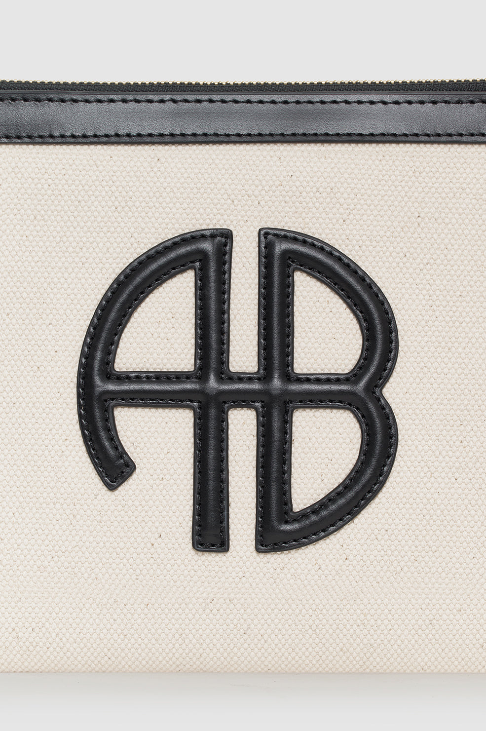 LILI POUCH NATURAL CANVAS WITH BLACK