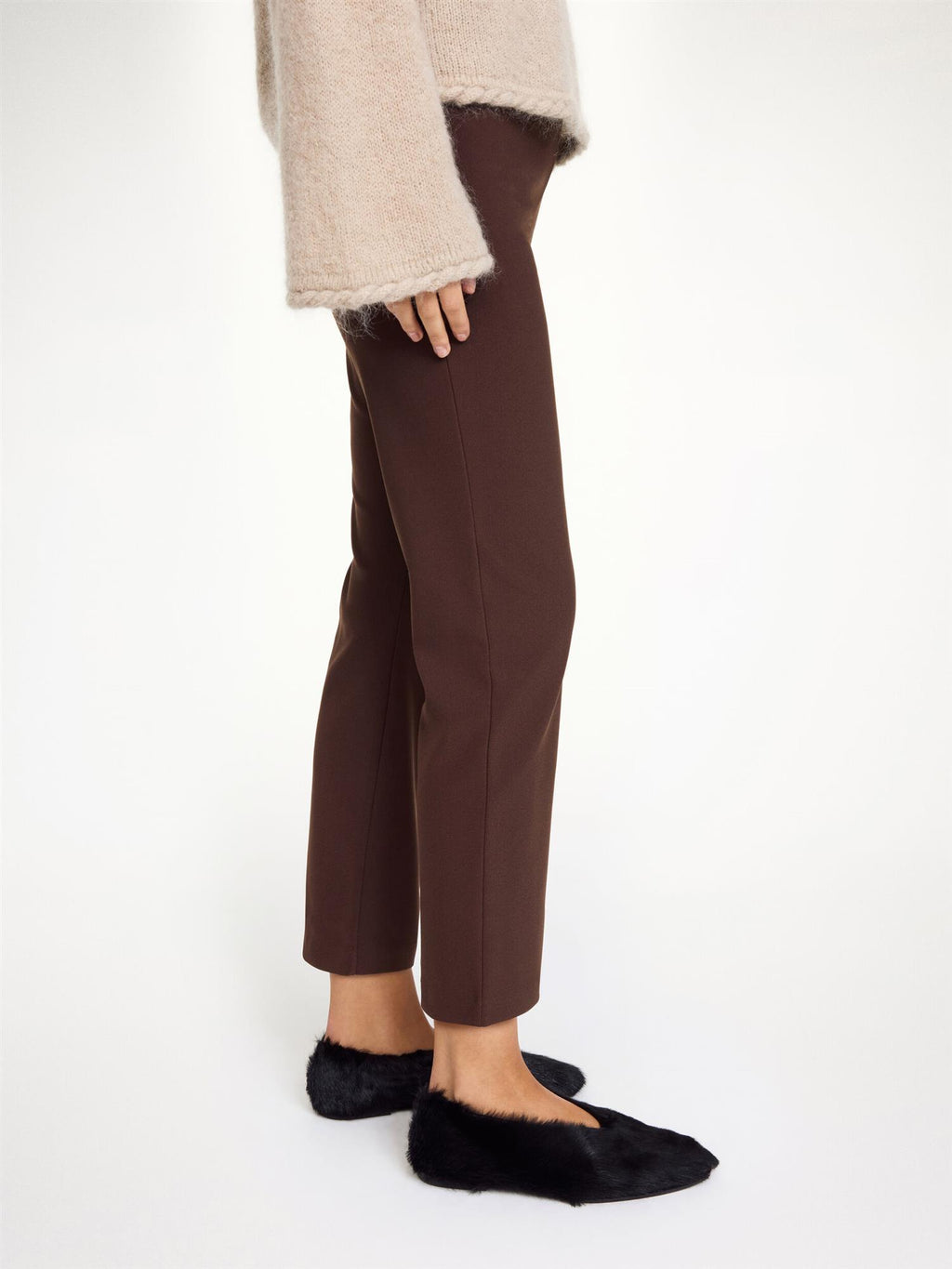VILEA Cropped Trousers Warm Brown