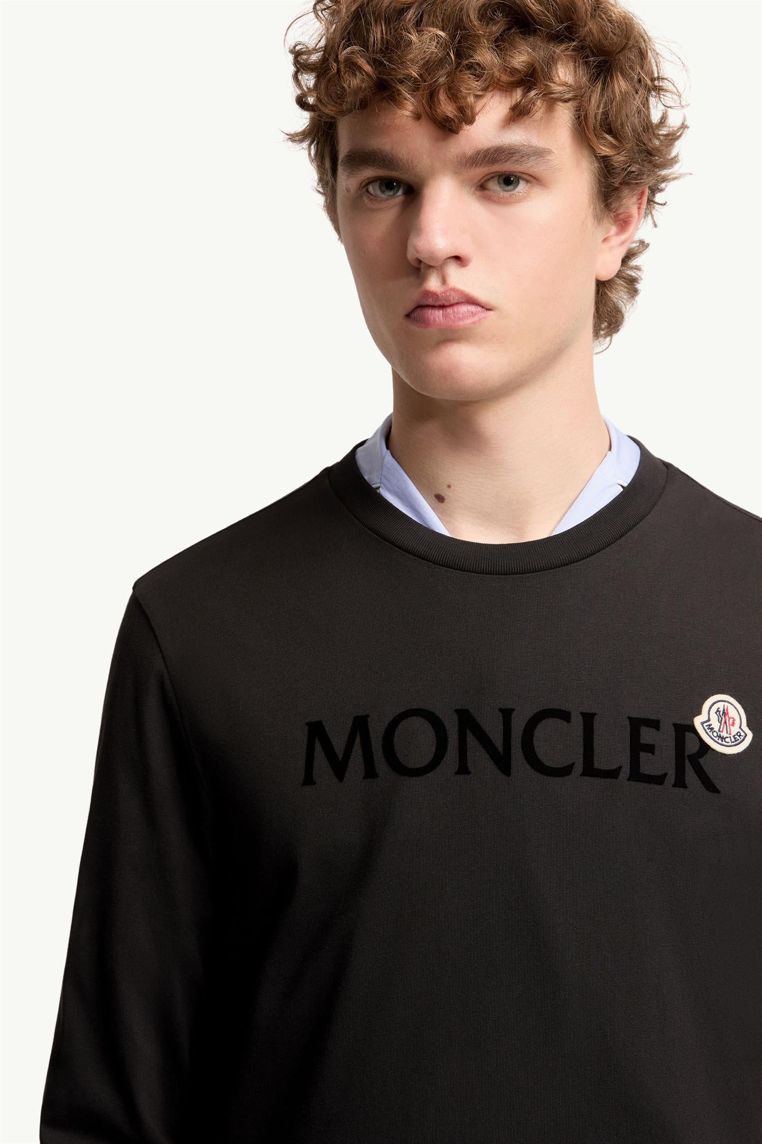 Chest Logo Longsleeve T-SHIRT BLACK