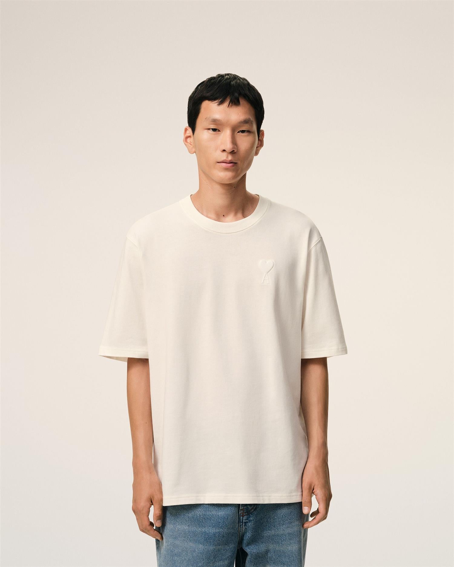 TONAL EMBOSSED BIG AMI DE COEUR T-SHIRT CREAM
