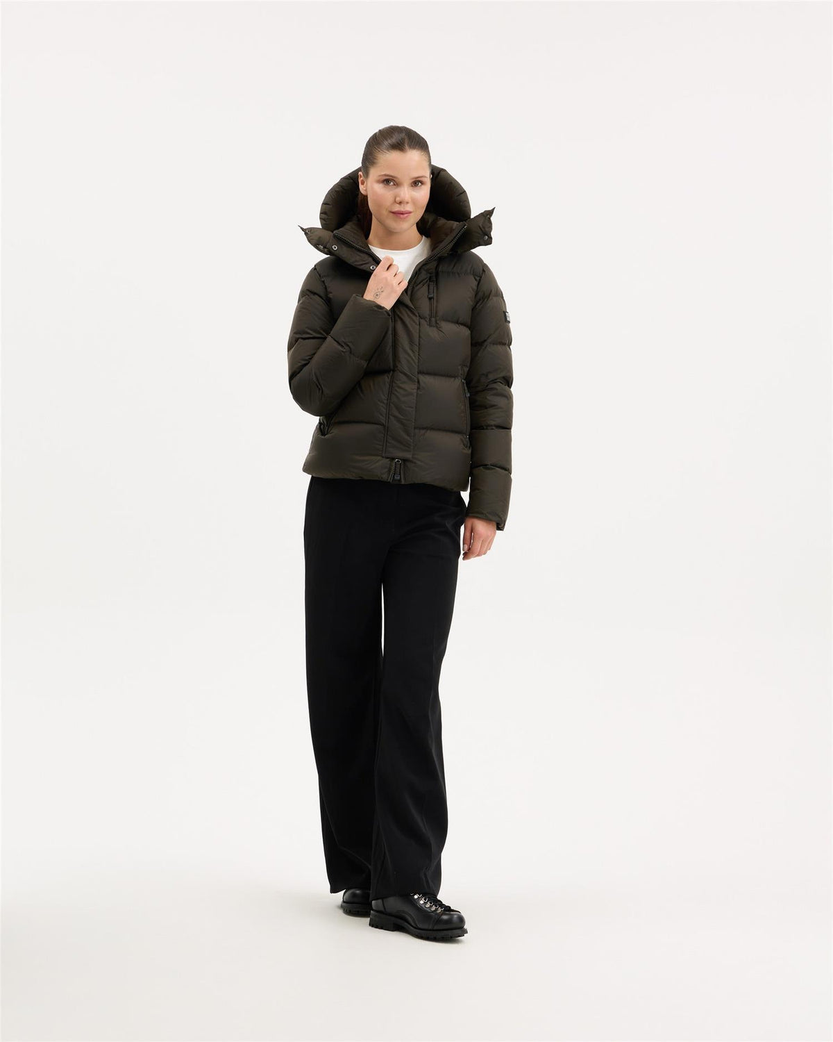 Stella Short Down Jacket Olive
