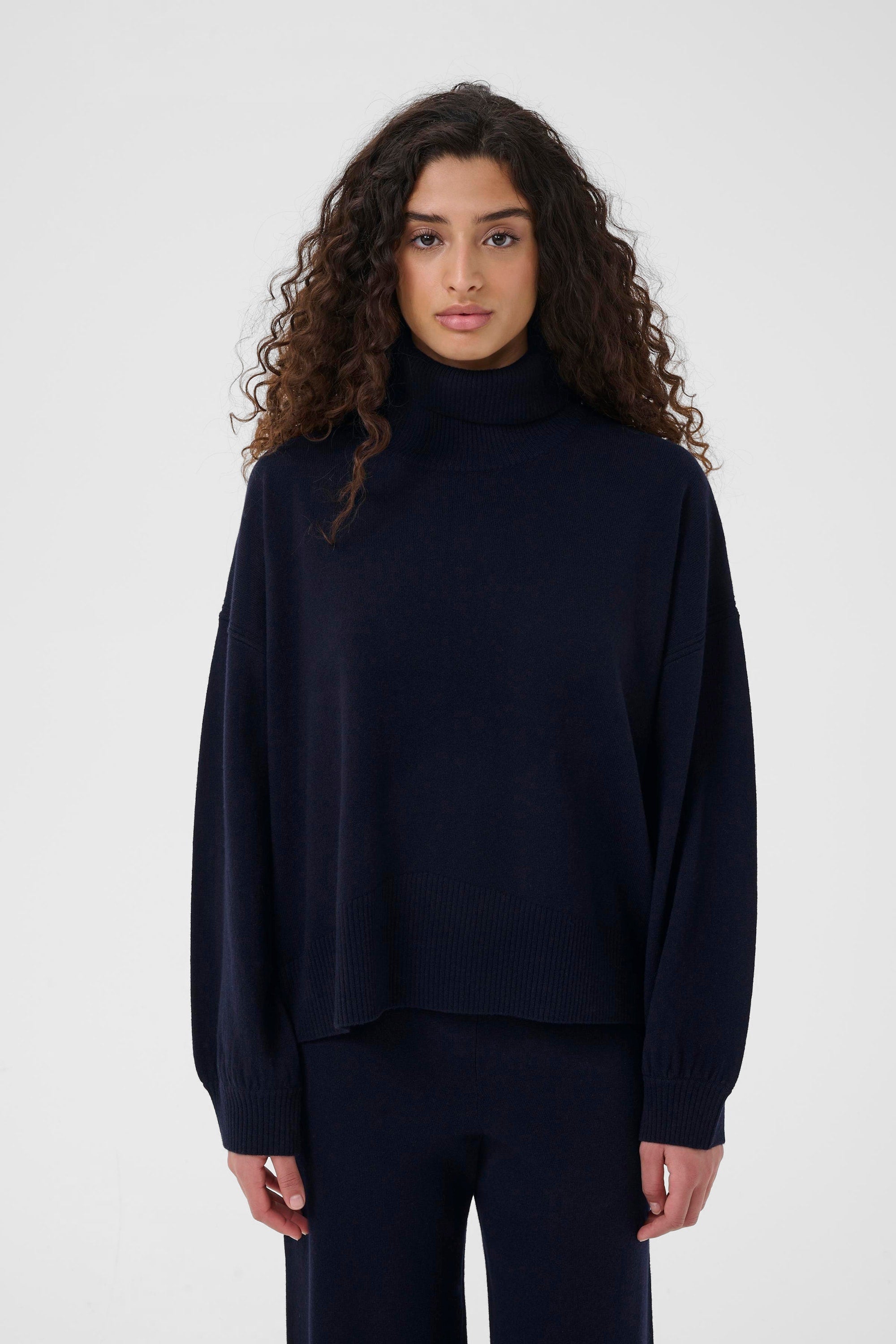 GZmanzi knitted wool turtleneck Navy