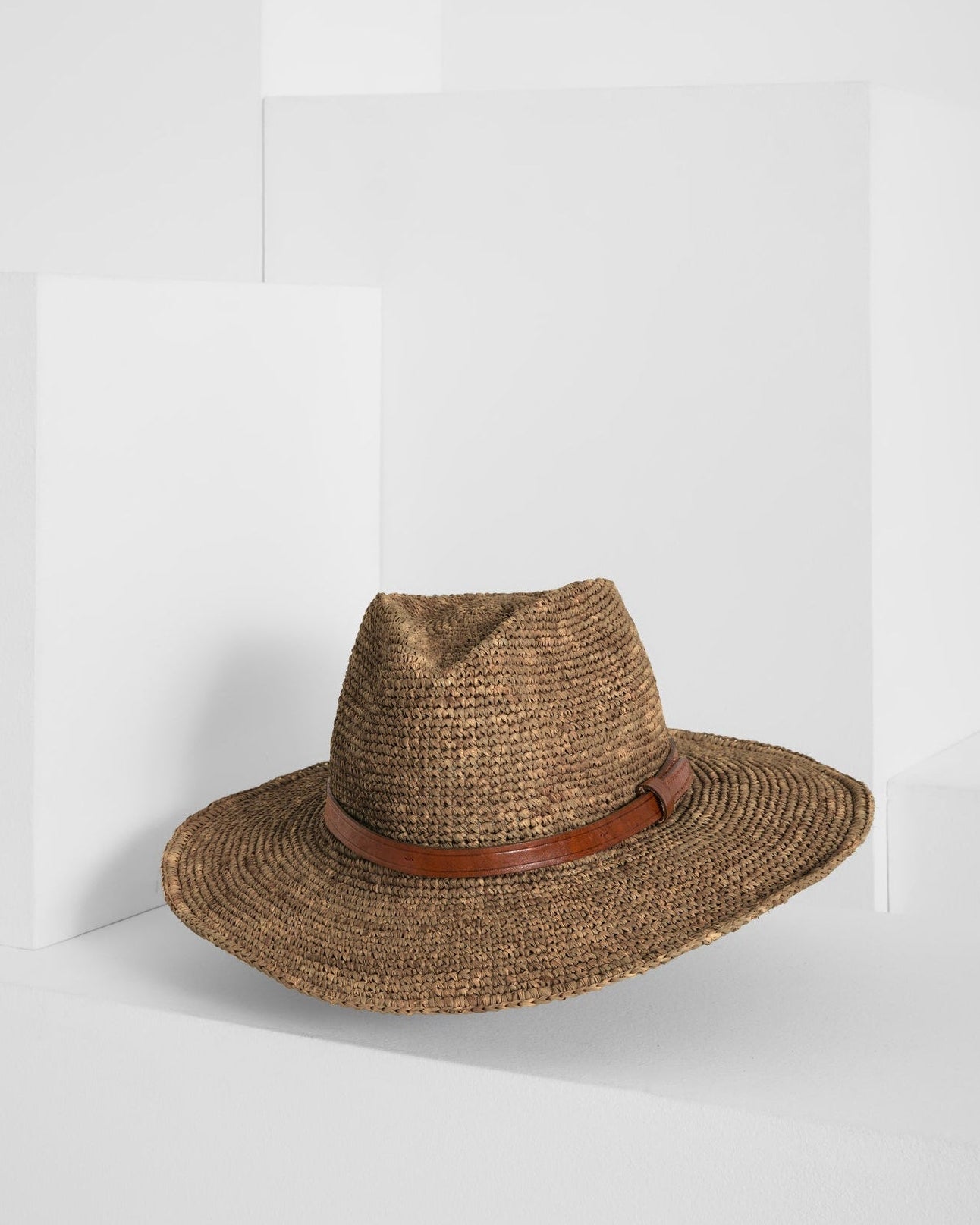 Ento Hat Dark tea