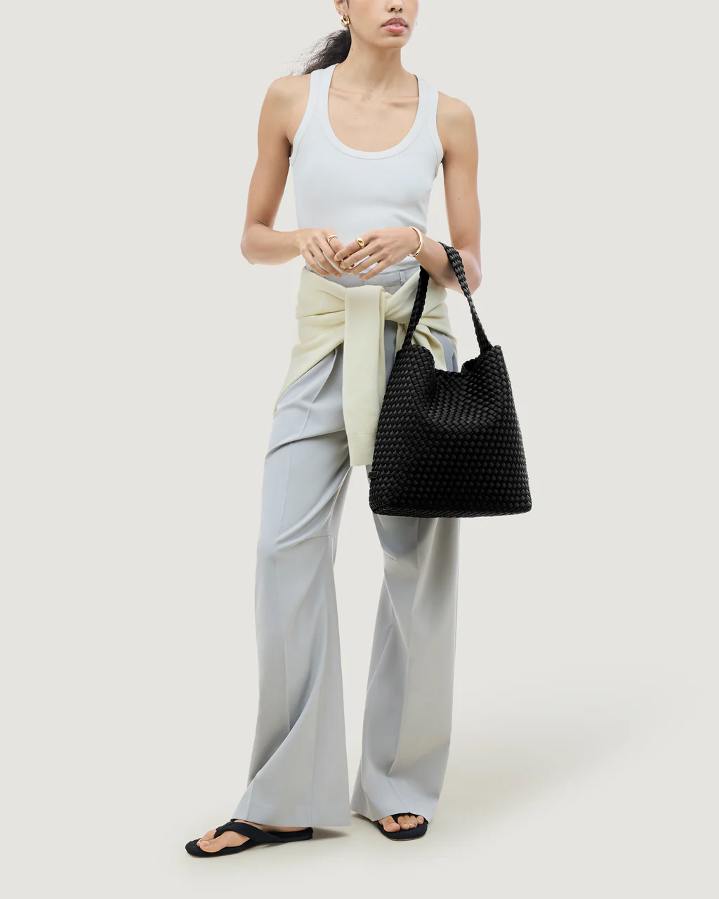 Nomad Hobo Medium Onyx Black