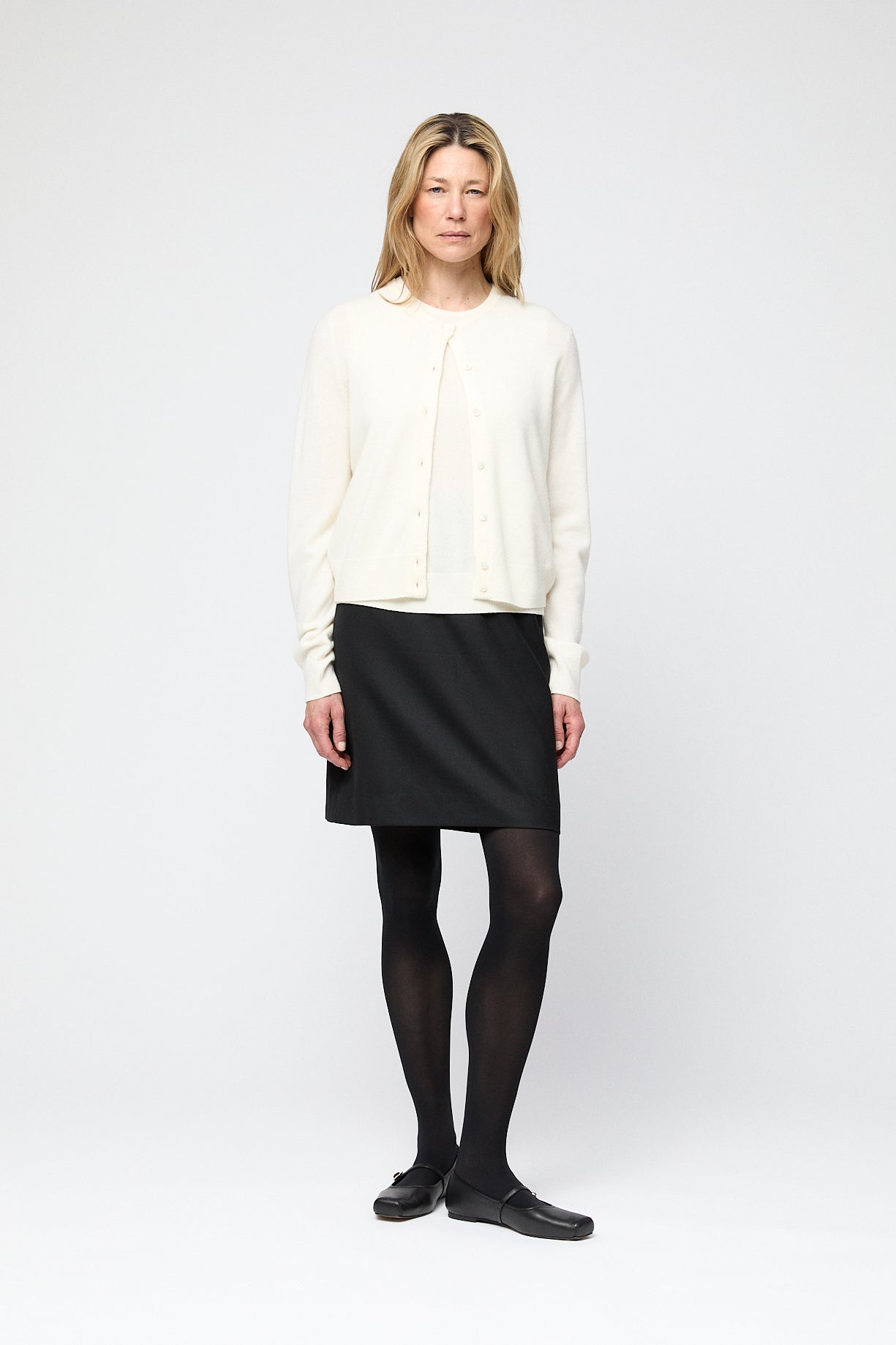 Classic Wool Cardigan Macadamia