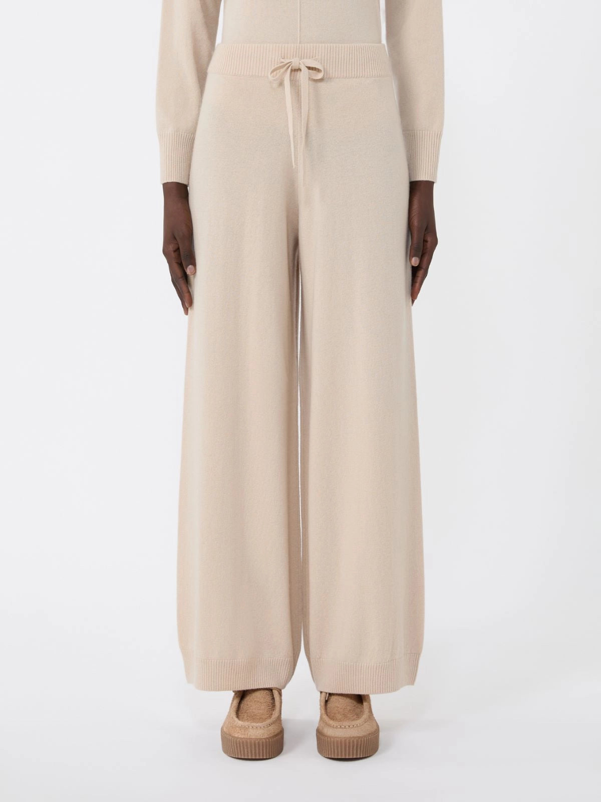 JOSEF Wool/Cashmere Knitted Trousers Beige