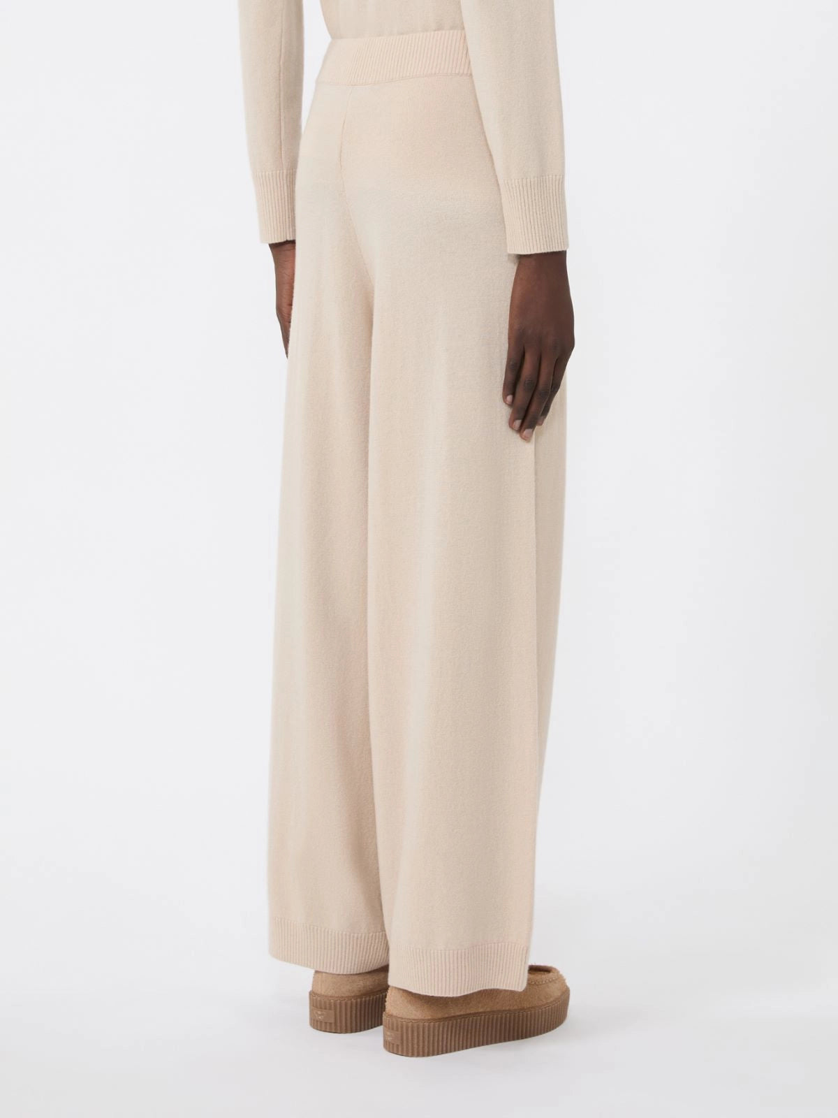 JOSEF Wool/Cashmere Knitted Trousers Beige