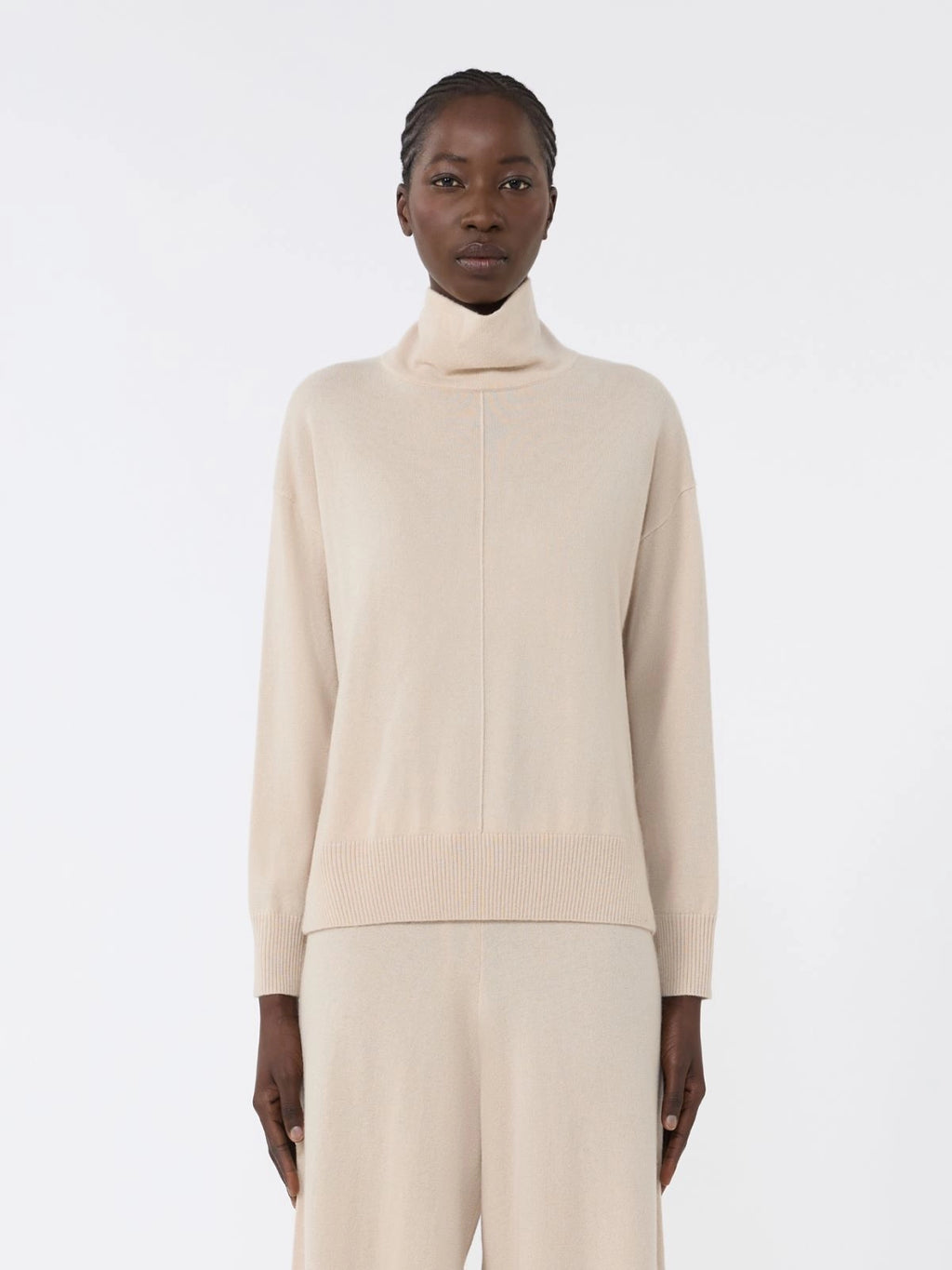 SCRIVIA Wool/Cashmere turtleneck sweater Beige