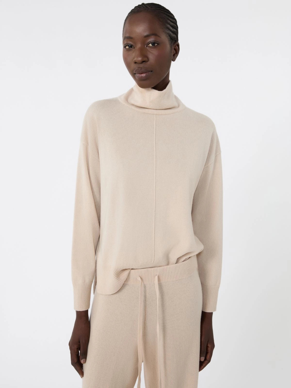 SCRIVIA Wool/Cashmere turtleneck sweater Beige