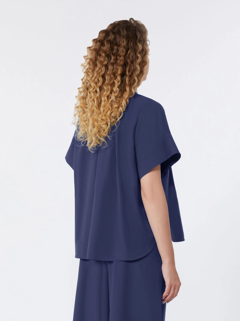 EDUCATA Cotton Poplin Crewneck Shirt NAVY
