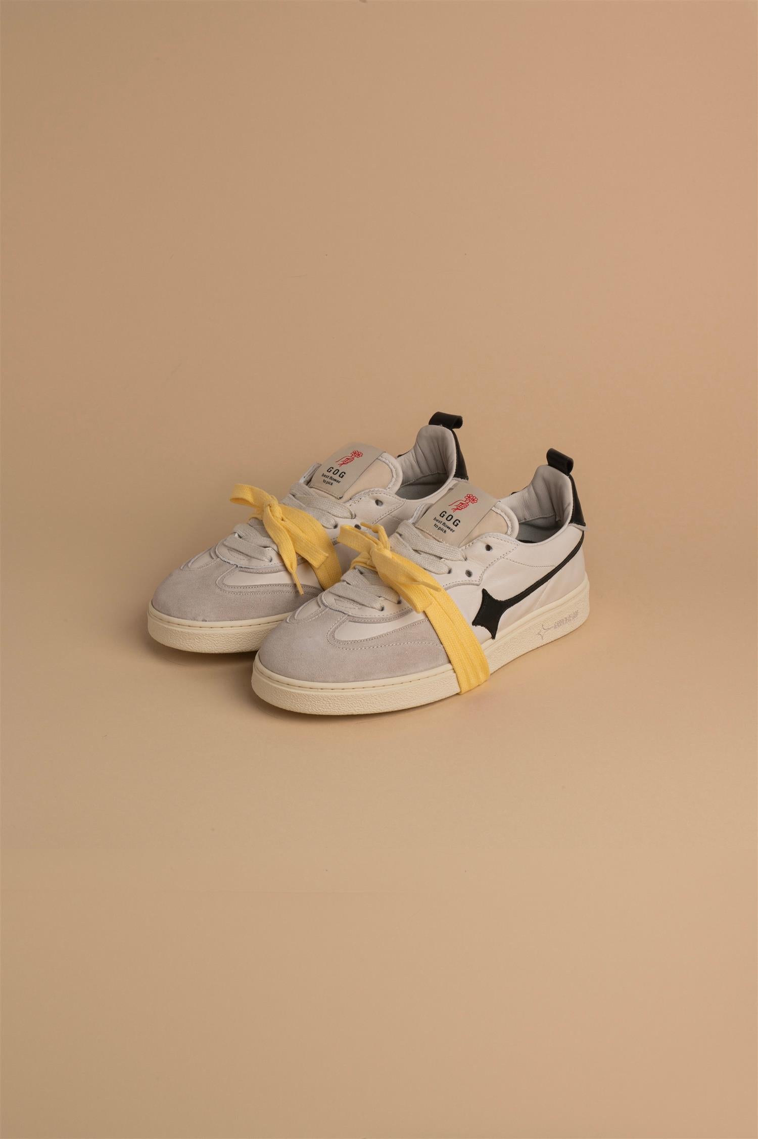 Earth Leather Sneaker Off White/Black