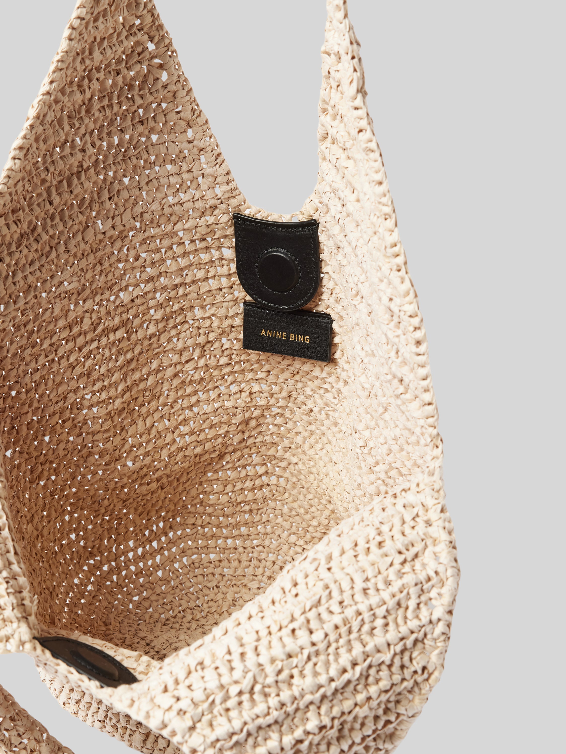 SMALL LEAH HOBO BAG NATURAL WITH BLACK