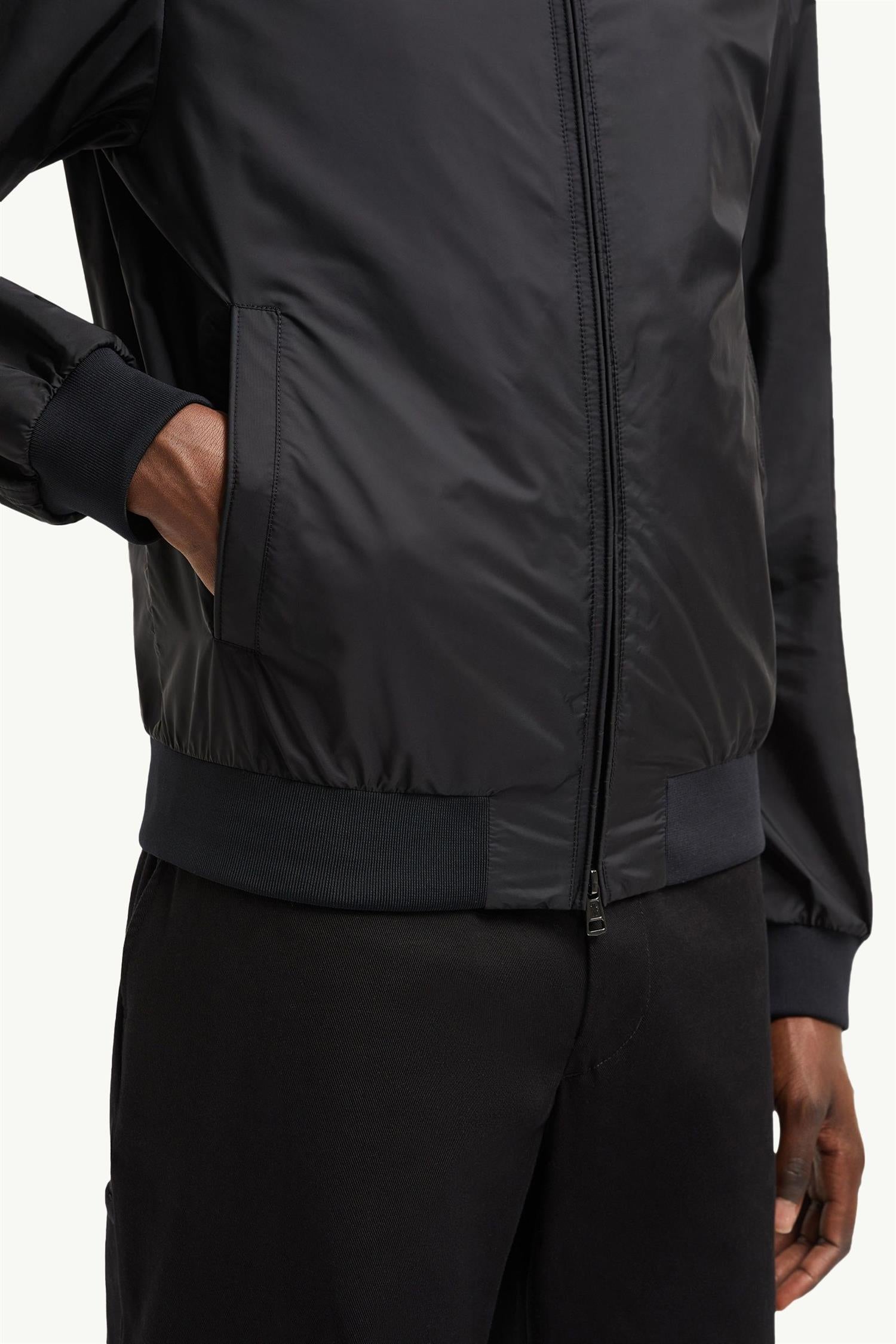 Reppe Rain Jacket BLACK