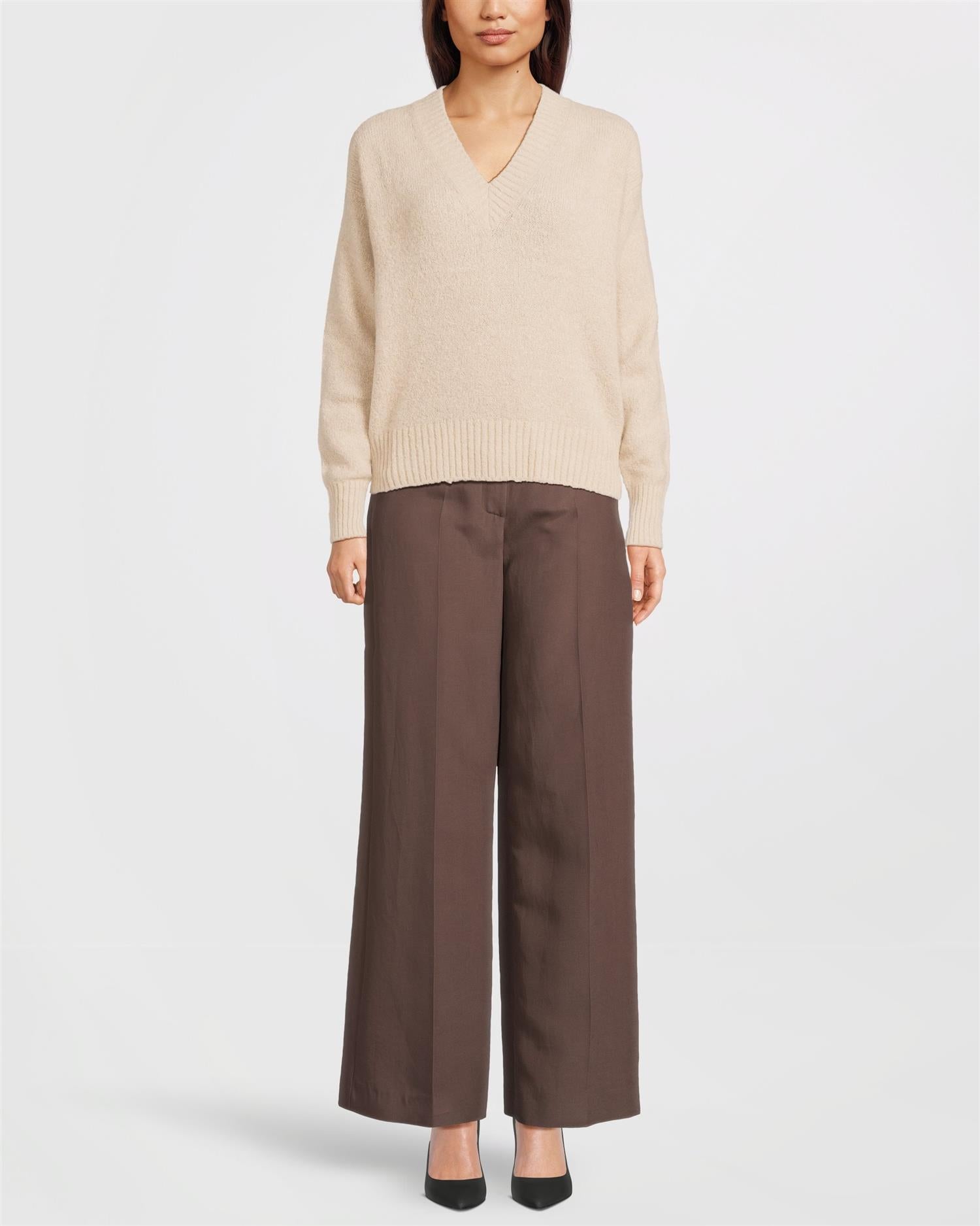 VISITA Alpaca blend v-neck sweater Sand