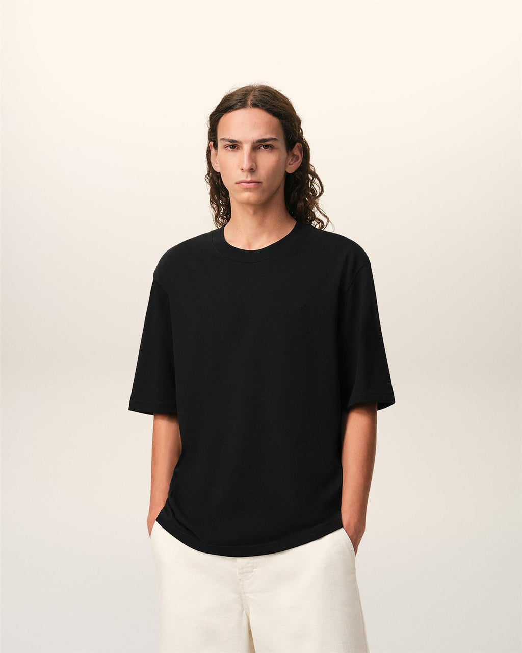 TONAL EMBOSSED AMI DE COEUR T-SHIRT BLACK