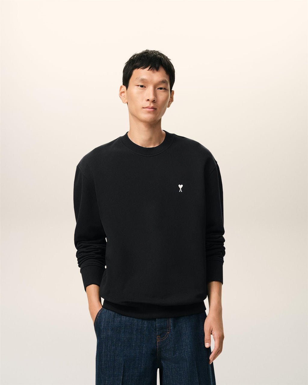 LOOPBACK COTTON AMI DE COEUR SWEATSHIRT BLACK/WHITE