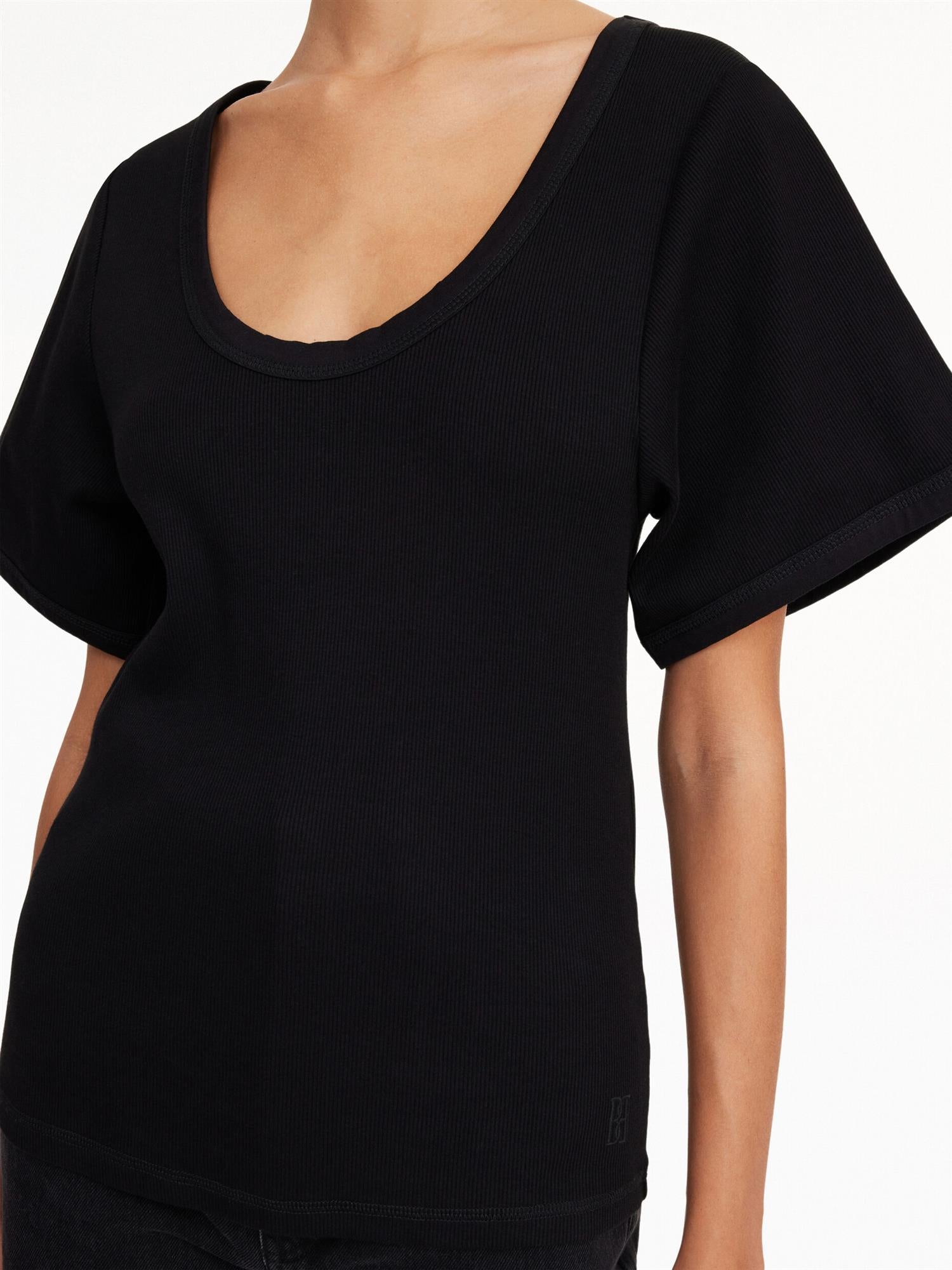 LUNAI T-Shirt Black