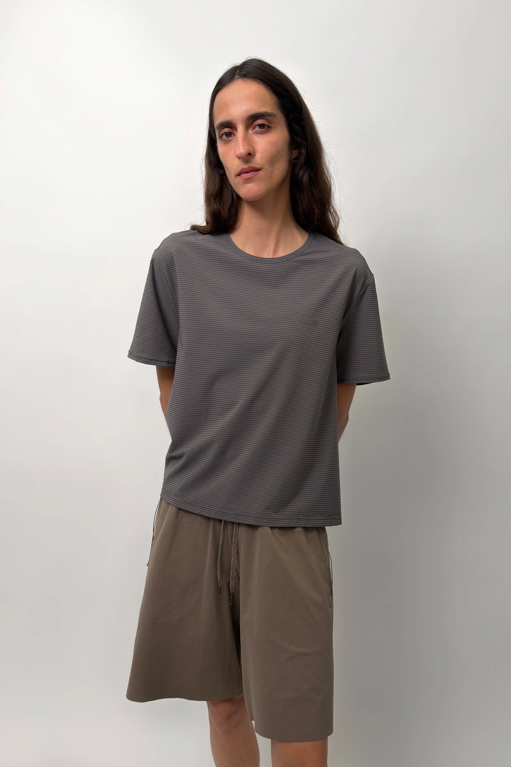 Ruffle T-shirt Brown
