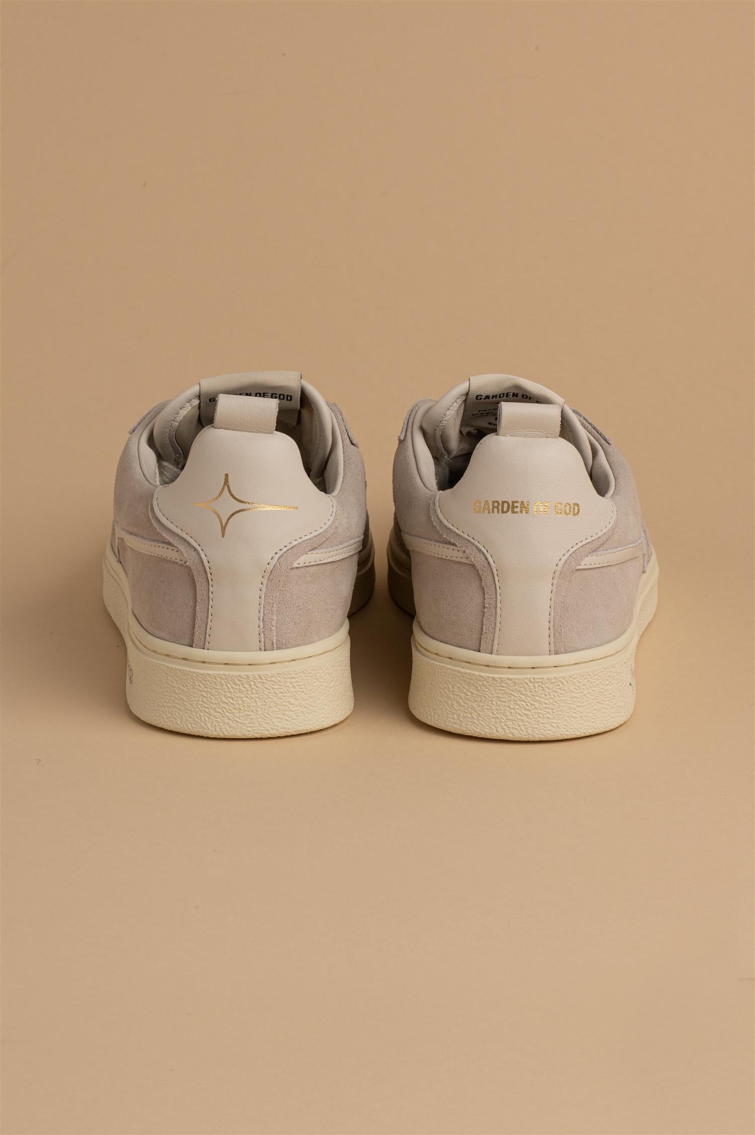 Earth Suede Sneaker Taupe