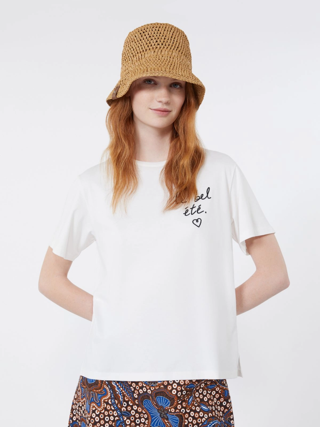 BORA Graphic Chest Logo T-shirt WHITE