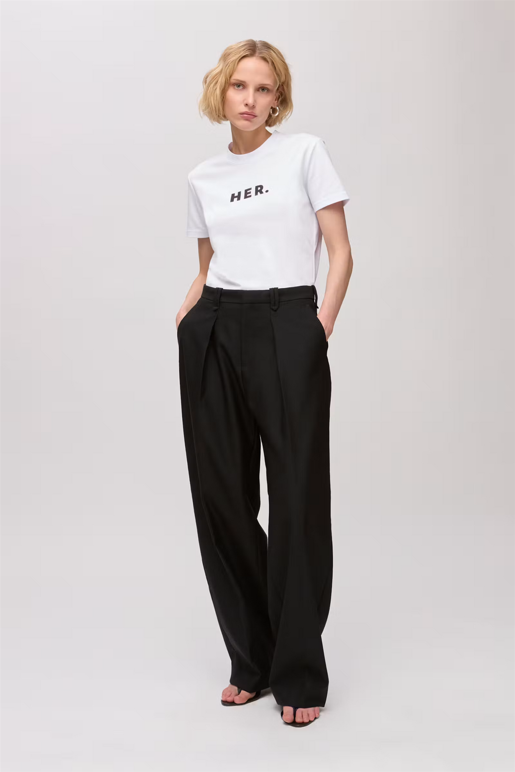 Pinta Wool Pleated Trousers Black