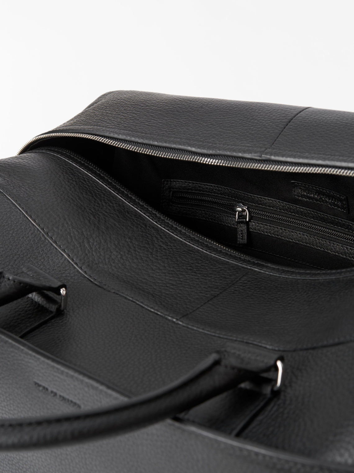 Brome Leather Weekend Bag Black