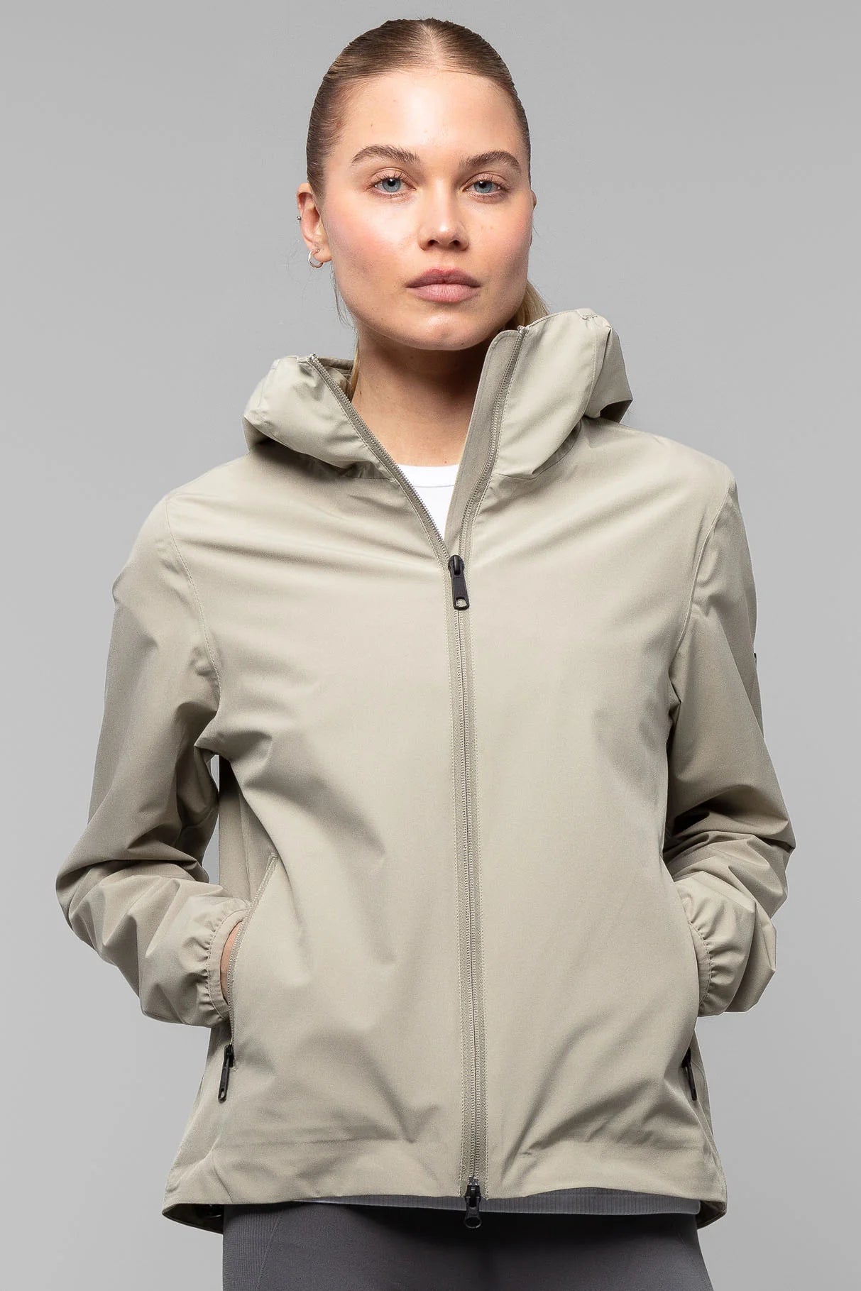 VEIL Wind Breaker Jacket Khaki