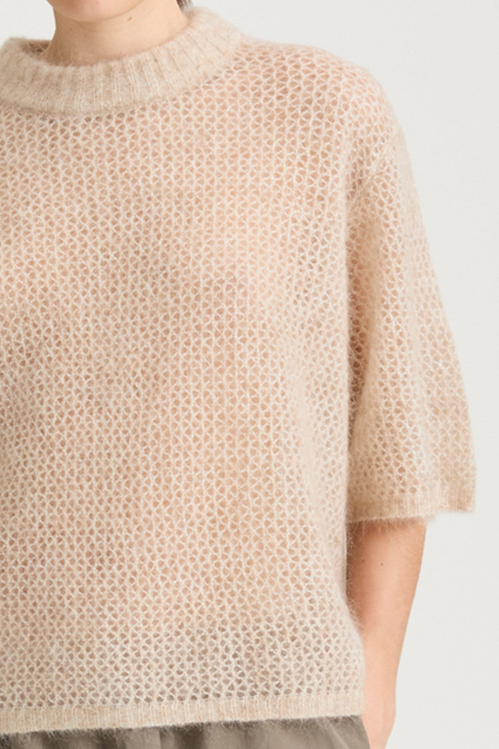 NIA MOHAIR BLEND SHORT SLEEVE SWEATER OYSTER