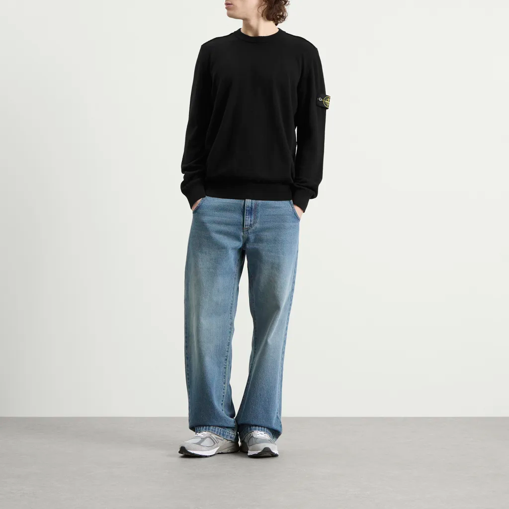 KNITTED GEELONG WOOL SWEATER BLACK