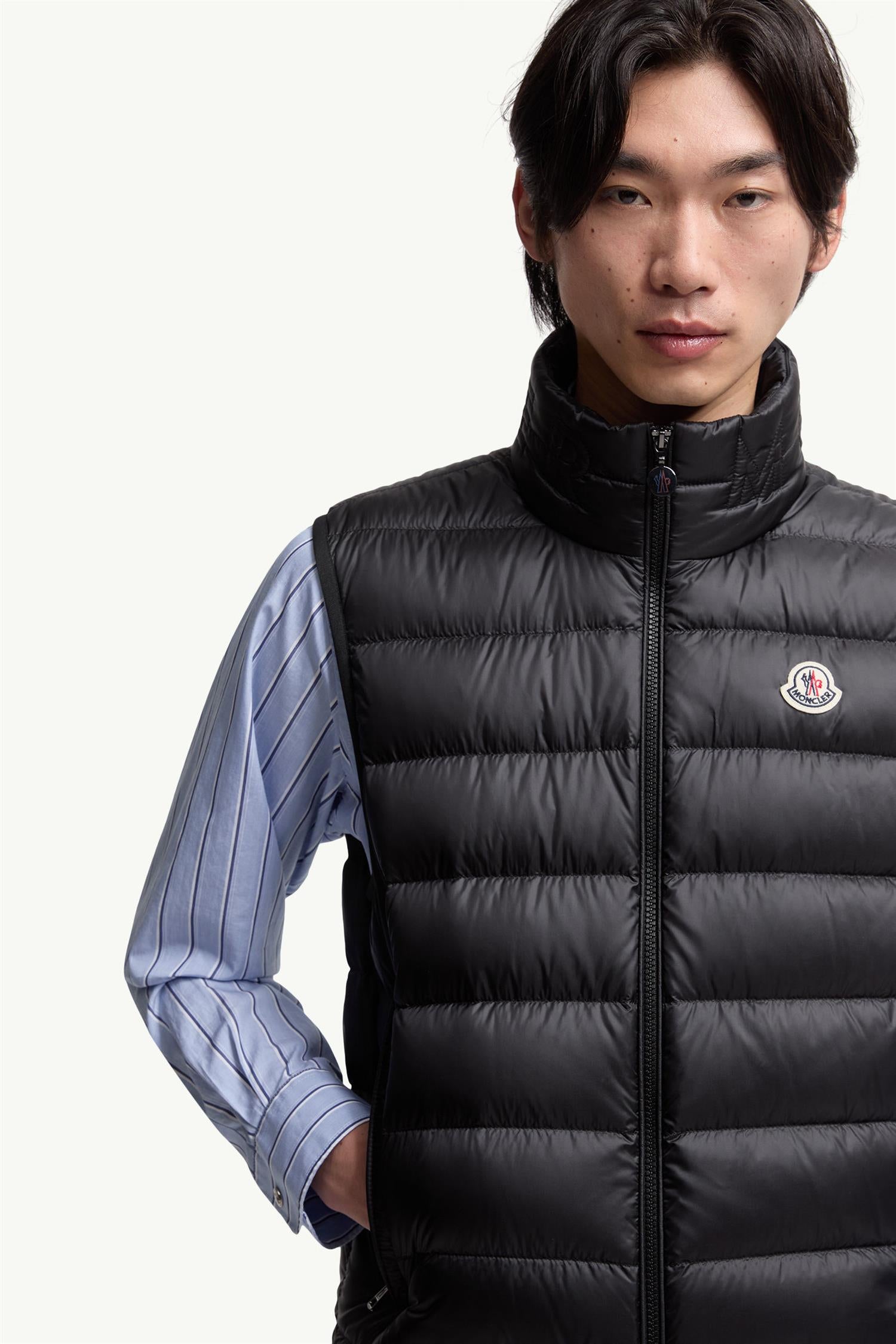 ROCOQUE Down VEST BLACK