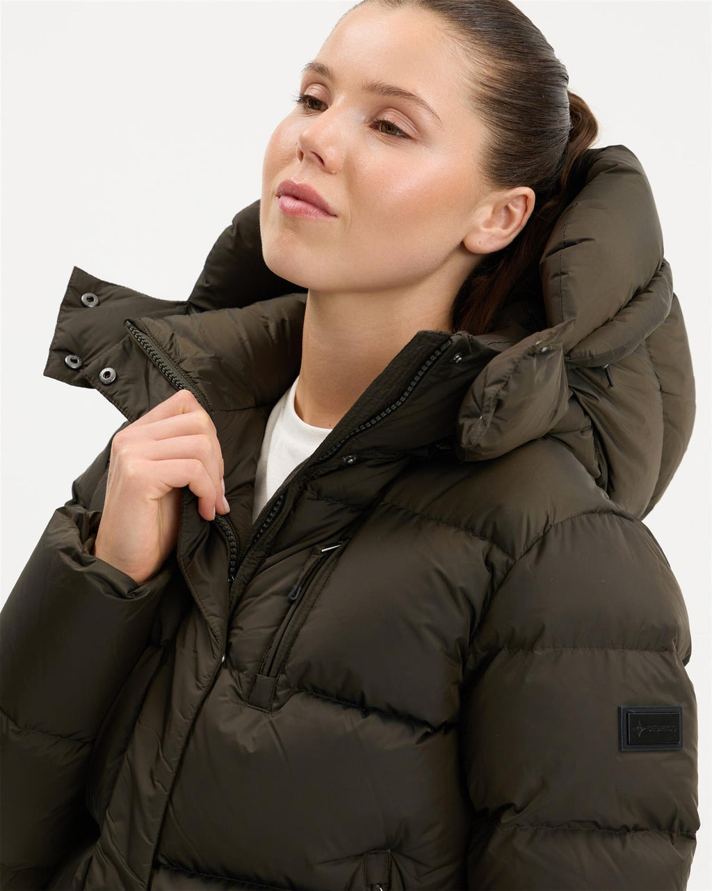 Stella Short Down Jacket Olive