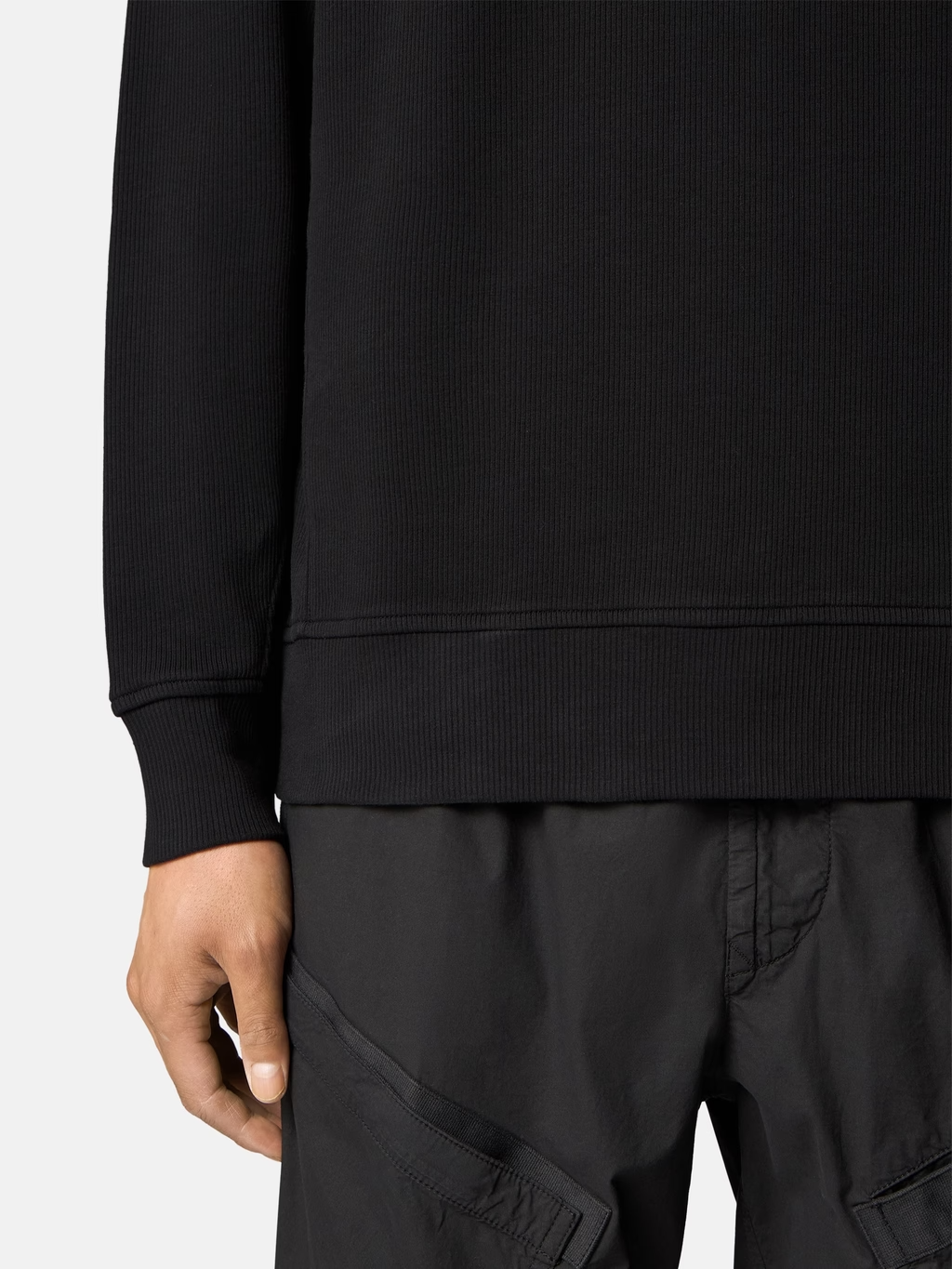 INTERLOCK SWEATSHIRT BLACK