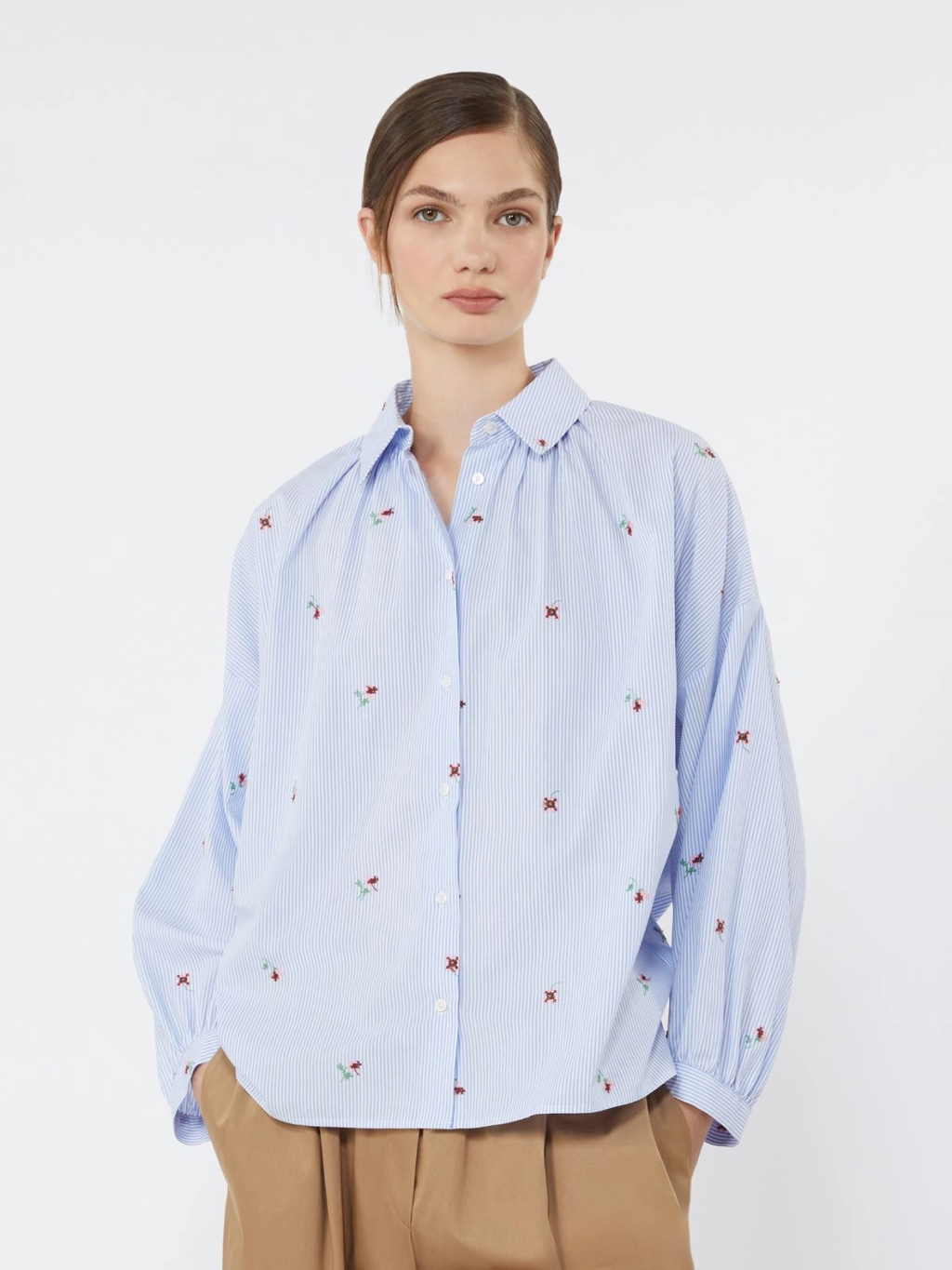 BUTTERFLY Embroidered Poplin Shirt LIGHT BLUE