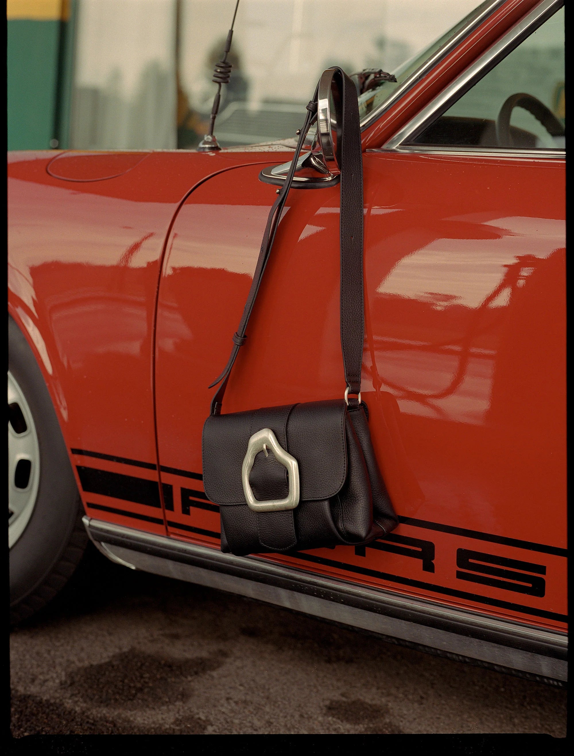 Nami Shoulder BAG SUEDE BLACK