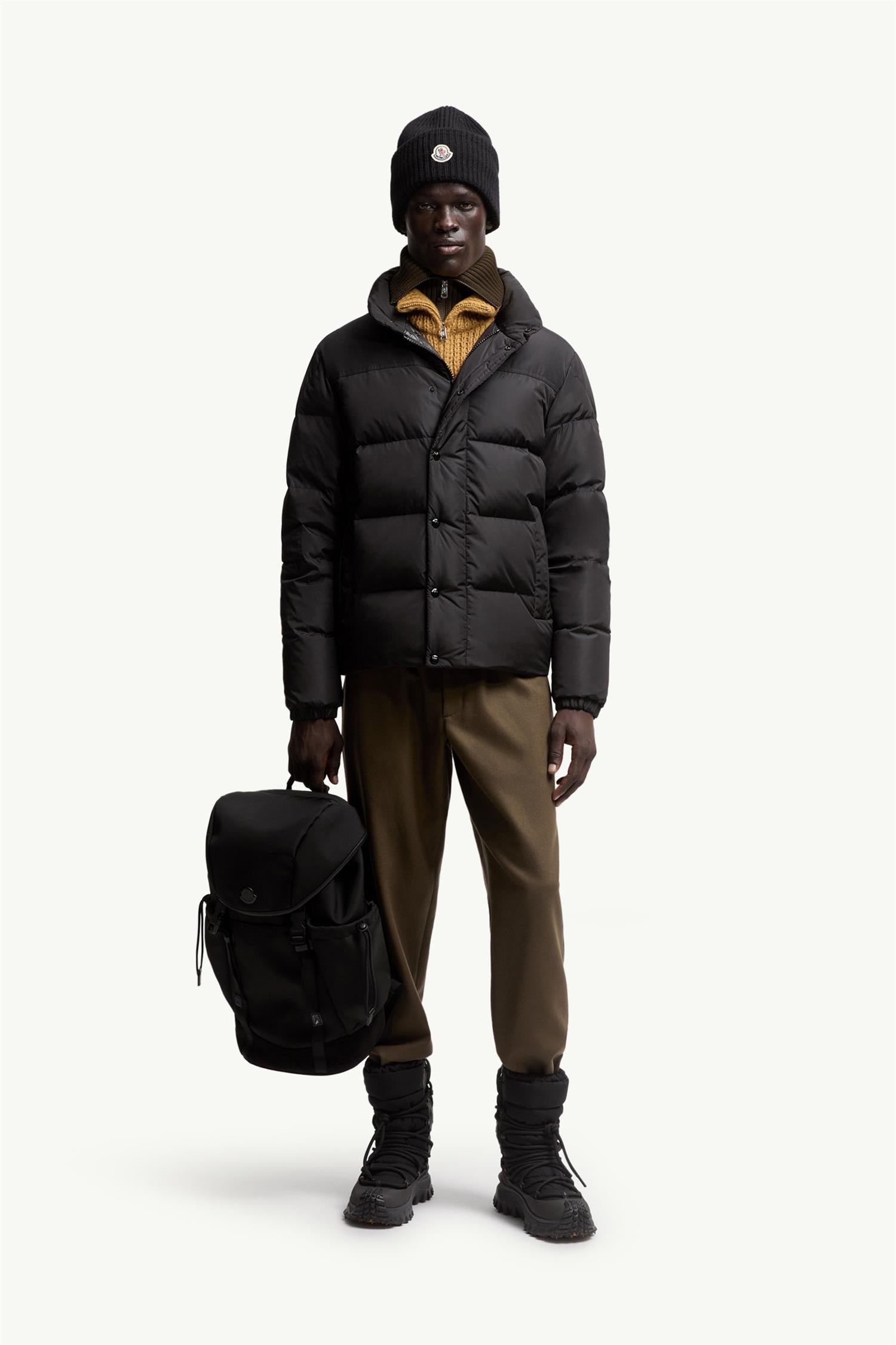 VIROLAIS SHORT DOWN JACKET BLACK