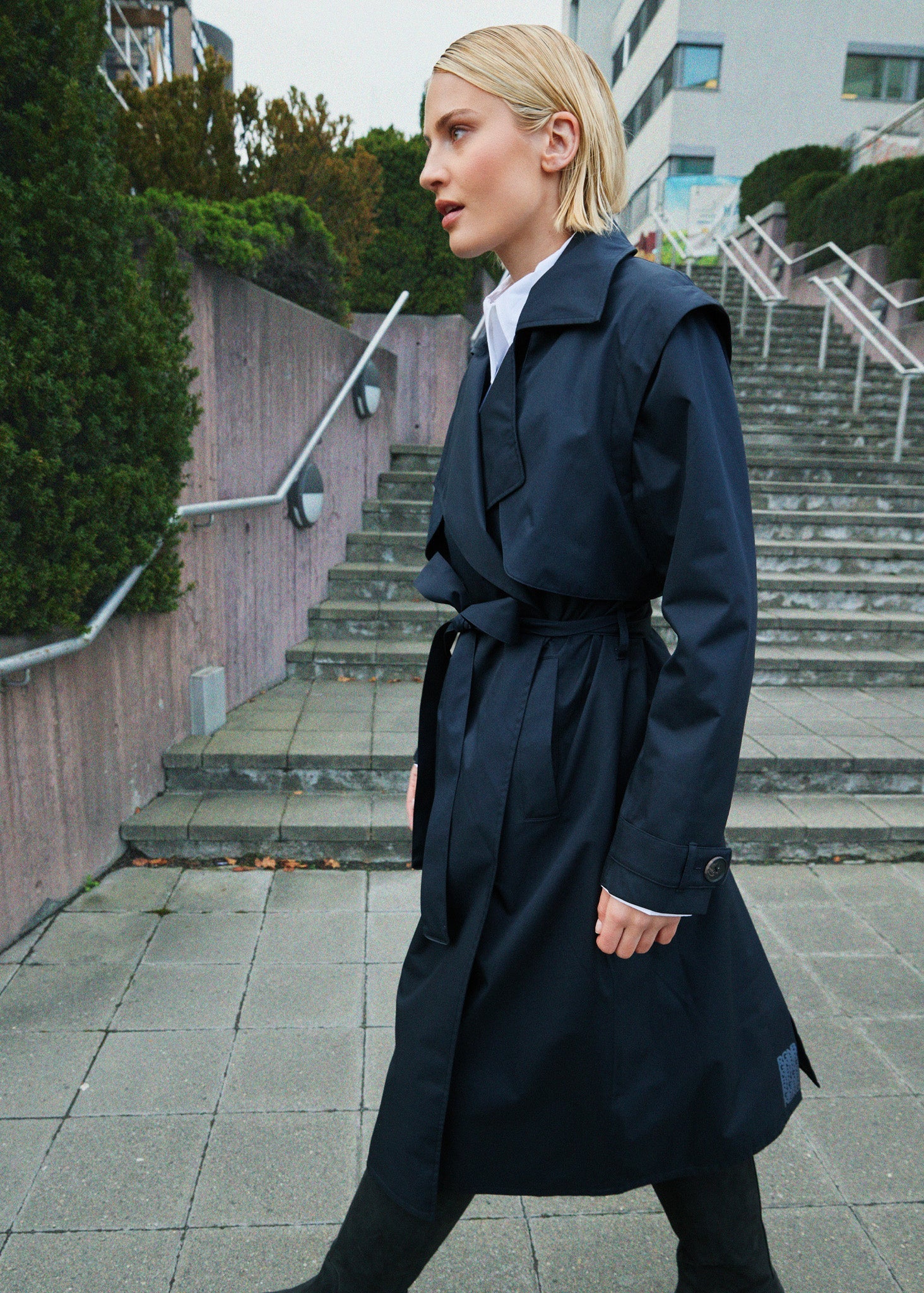 Regndråpe Trench Coat NEW BLACK