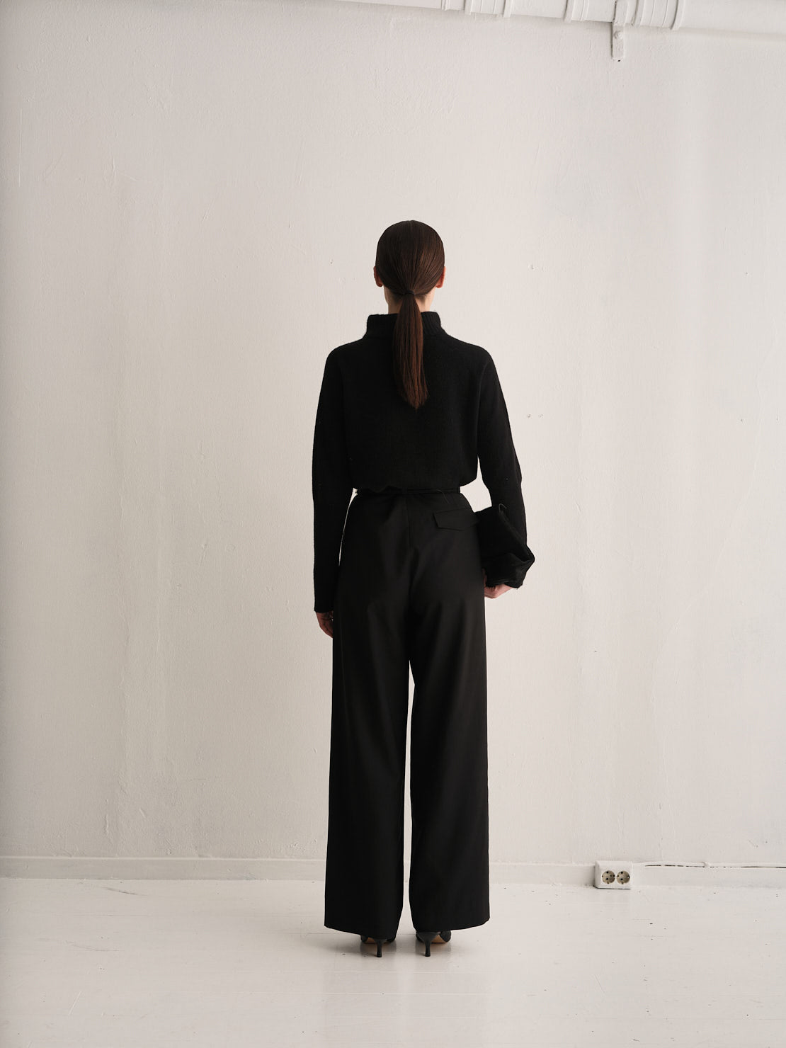 Vienna Knitted Cashmere Turtleneck Black