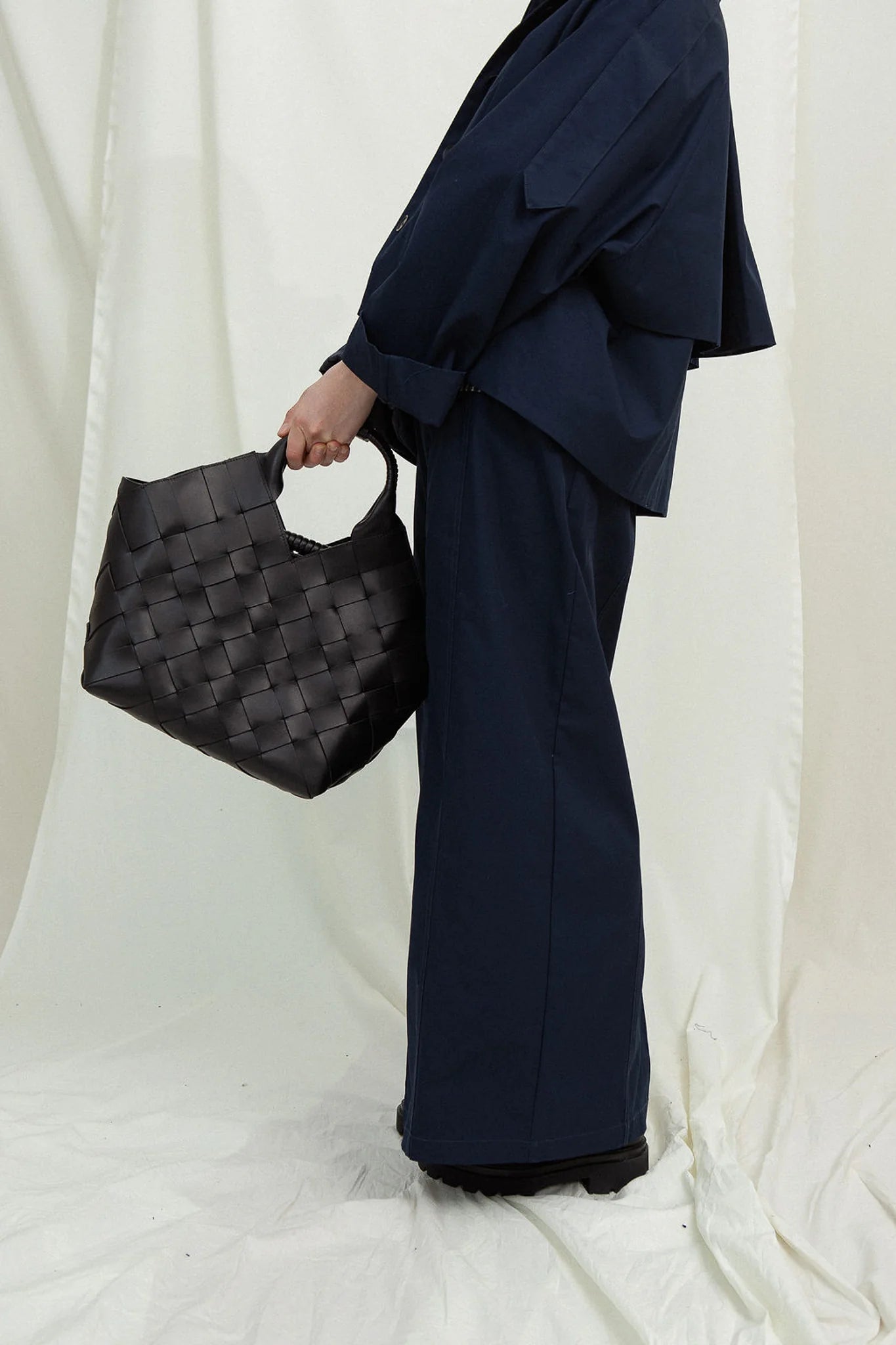 Misu L Shoulder Bag Black