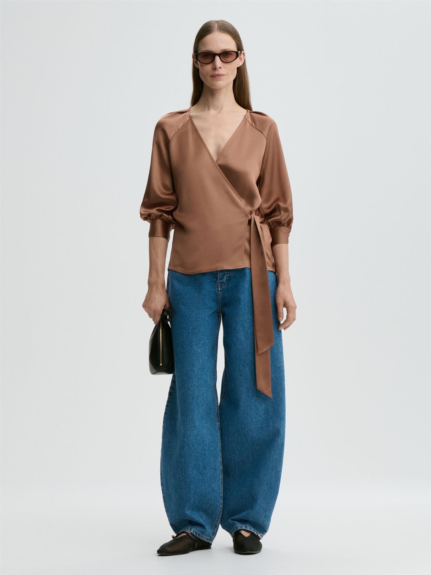 Pacey satin blouse Latte Brown