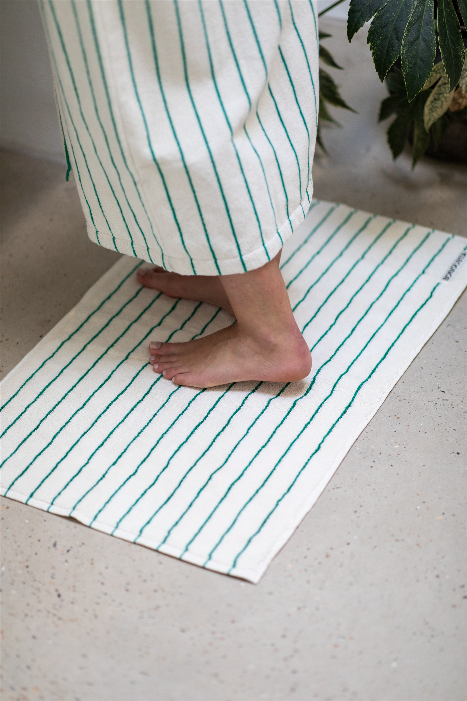 NARAM BATH MAT pure white/grass