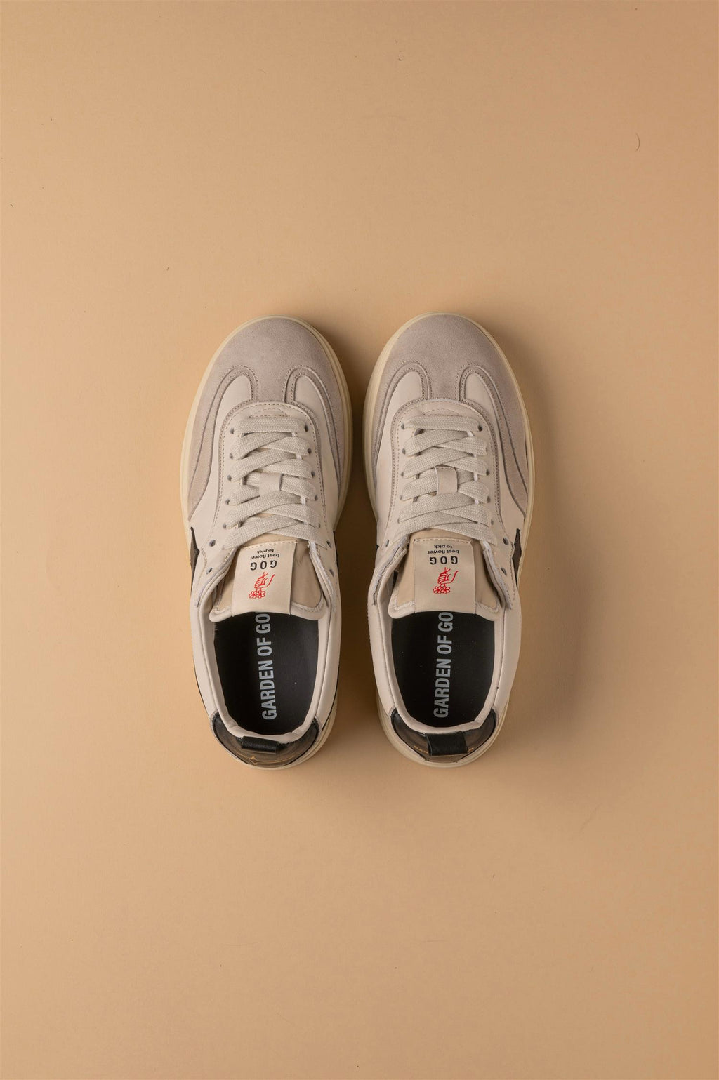 Earth Leather Sneaker Off White/Black