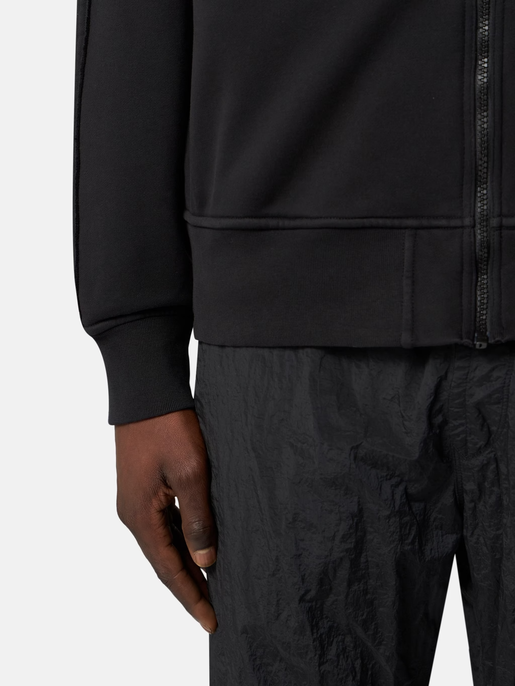 Oversized RAW EDGE ZIP-HOOD BLACK