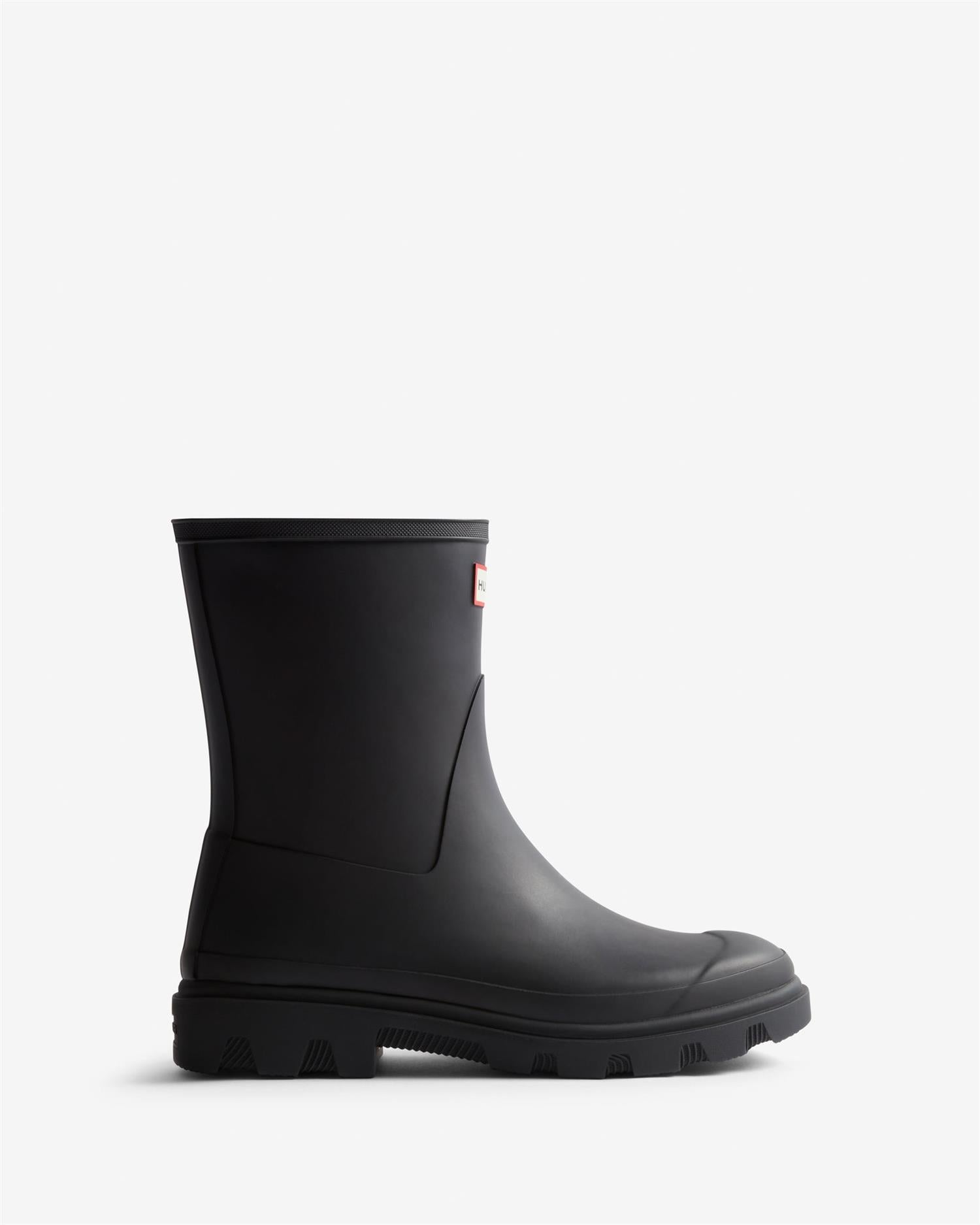 DOWNPOUR SHORT BOOT Black