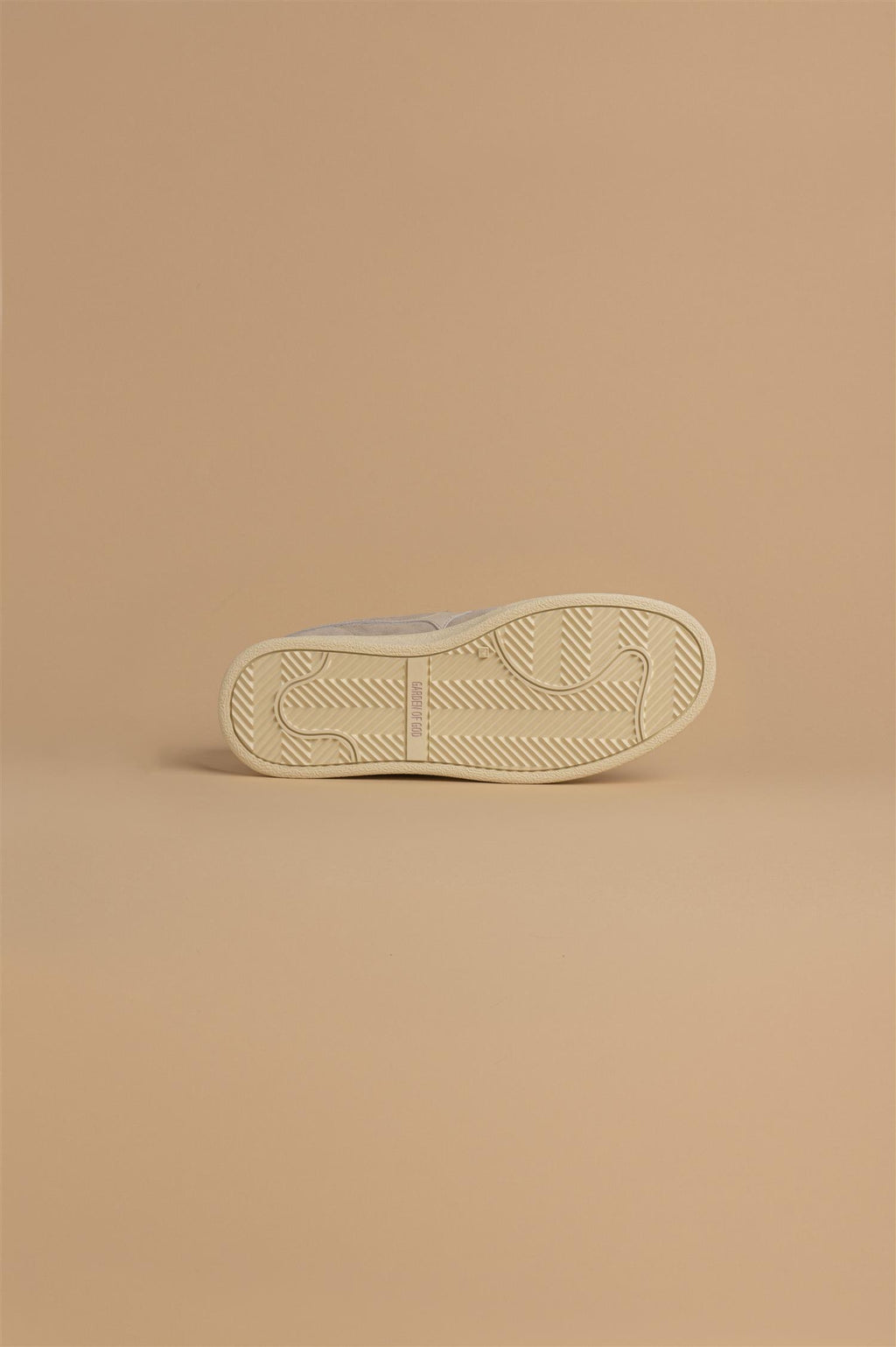 Earth Suede Sneaker Taupe